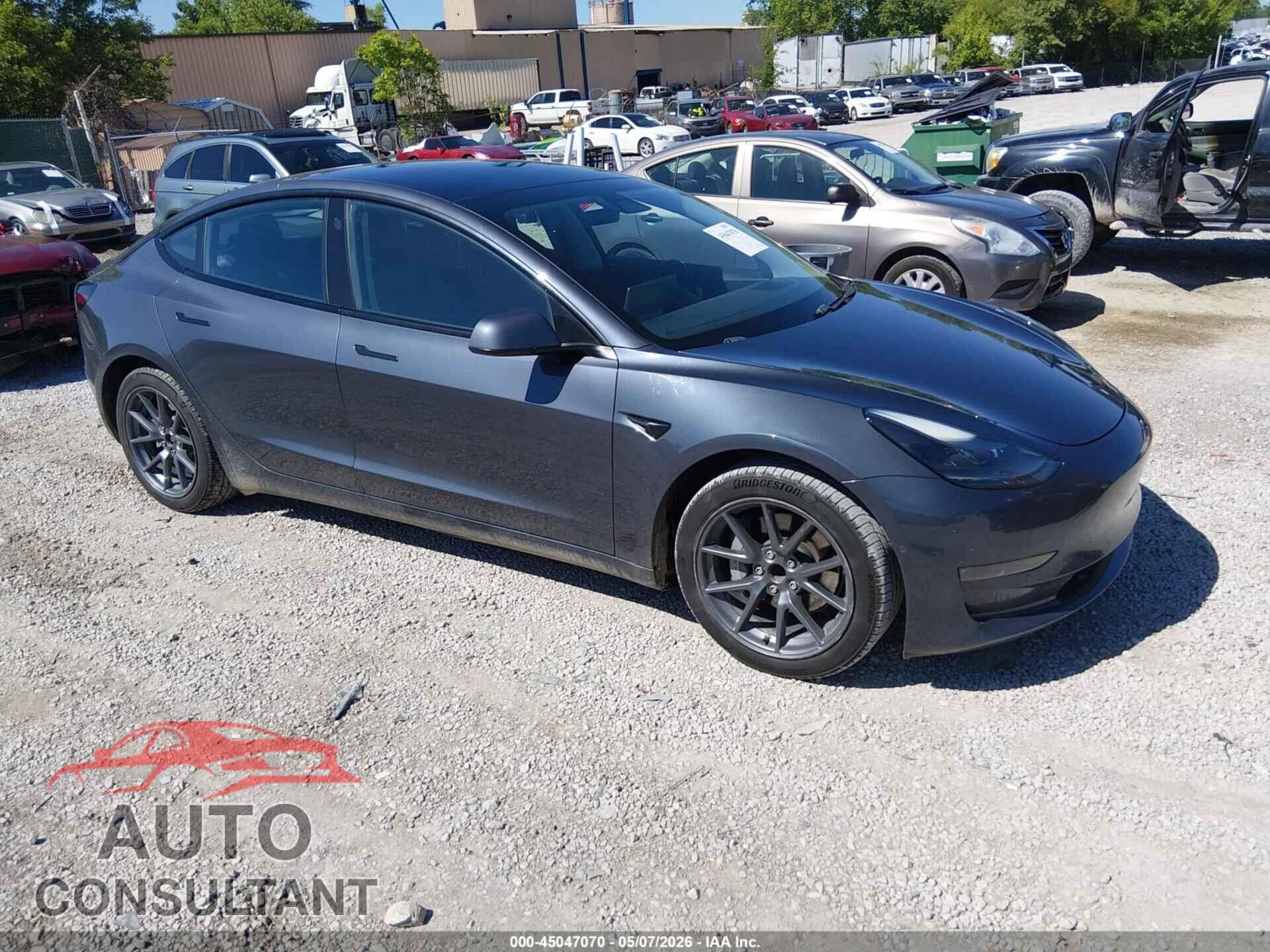 TESLA MODEL 3 2021 - 5YJ3E1EA8MF866882