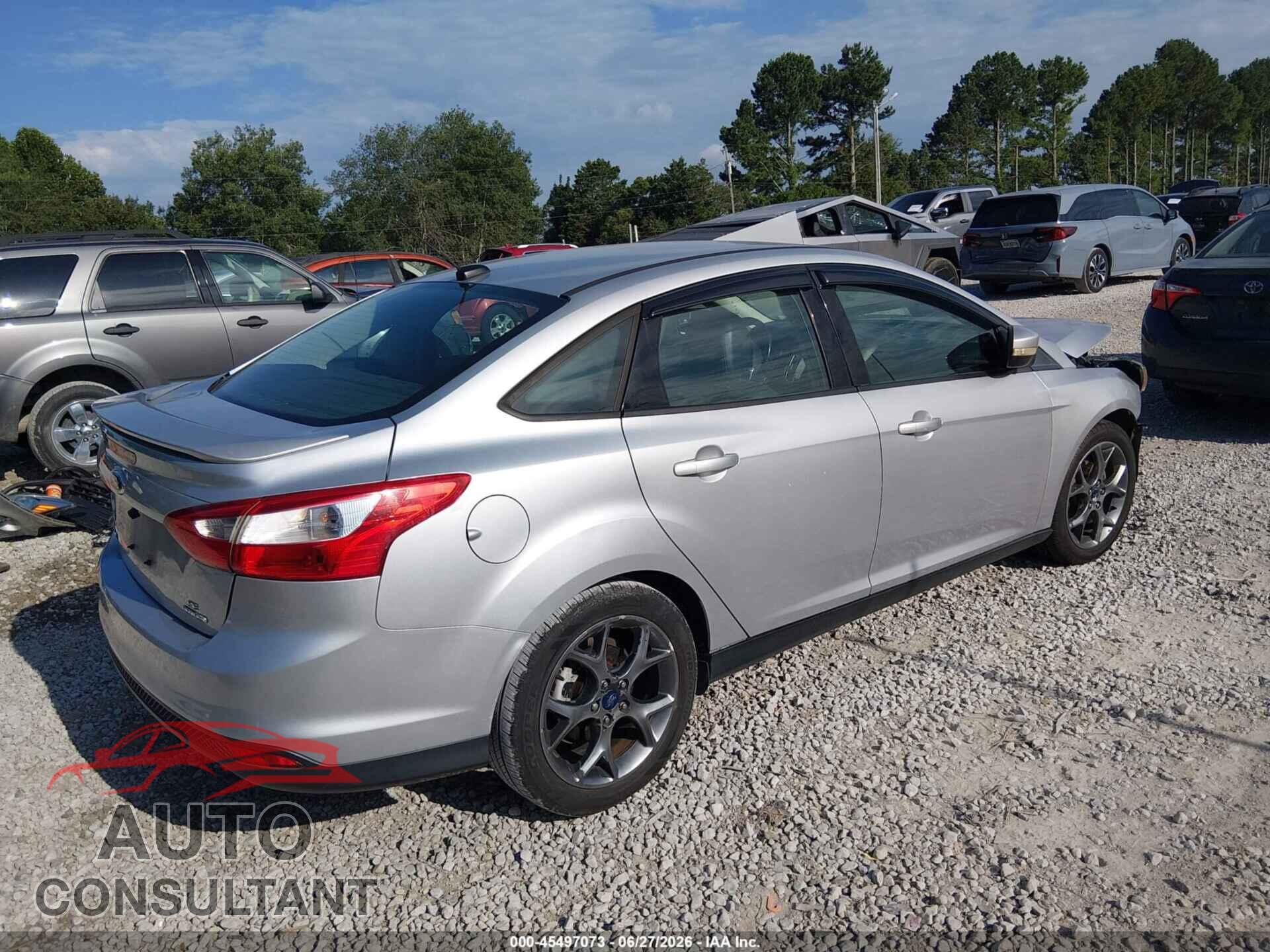 FORD FOCUS 2013 - 1FADP3F27DL337010