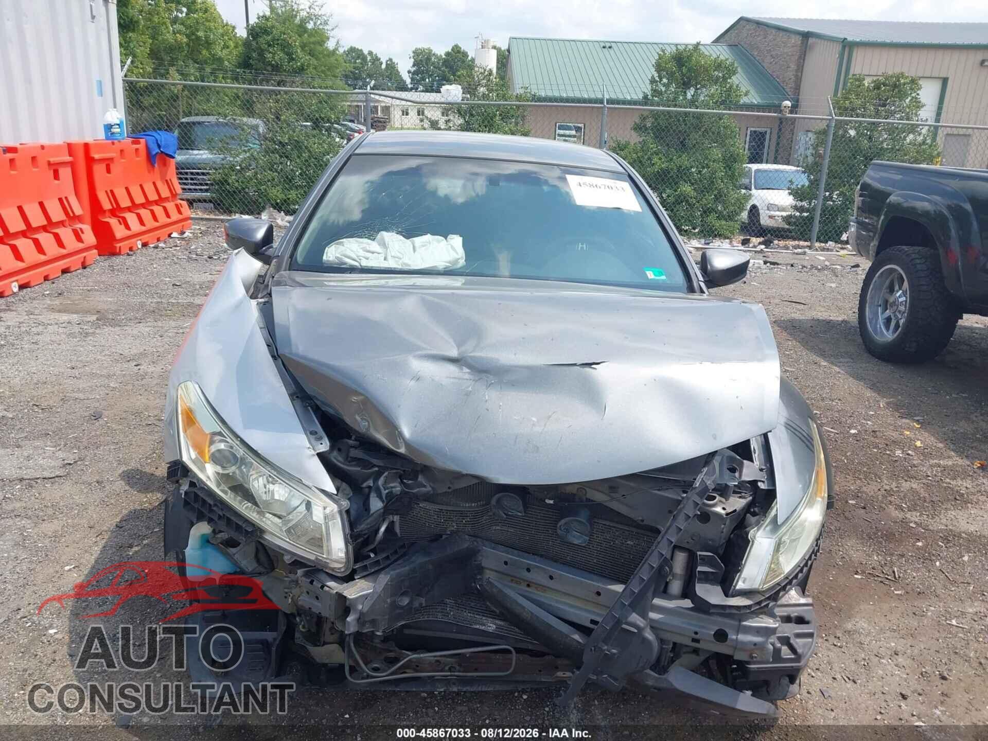 HONDA ACCORD 2010 - 1HGCS1B38AA018604