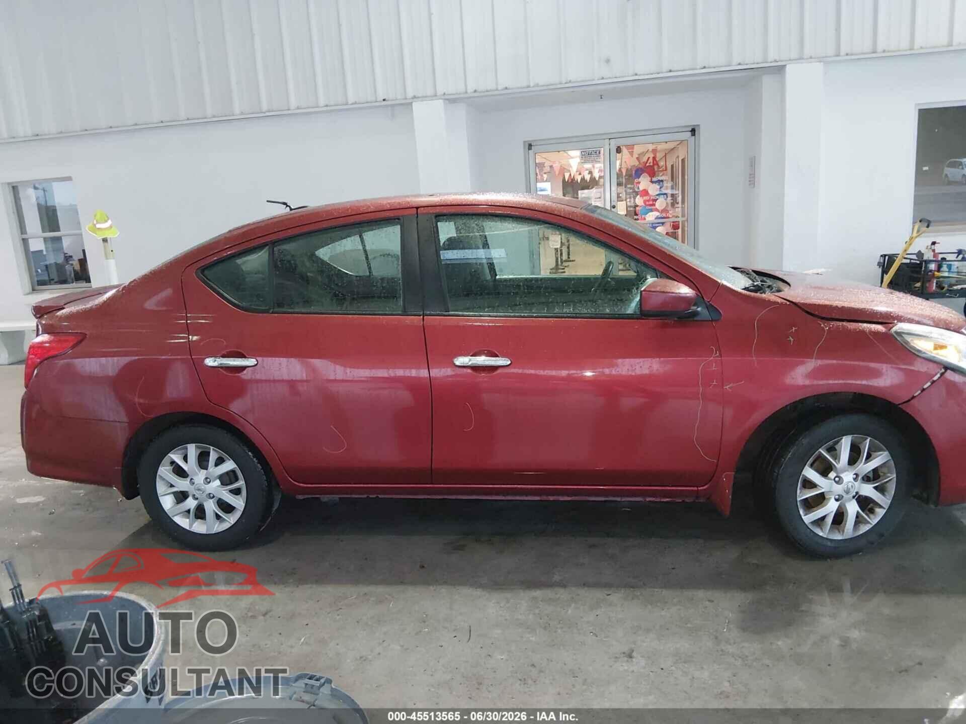 NISSAN VERSA 2017 - 3N1CN7AP3HL808945