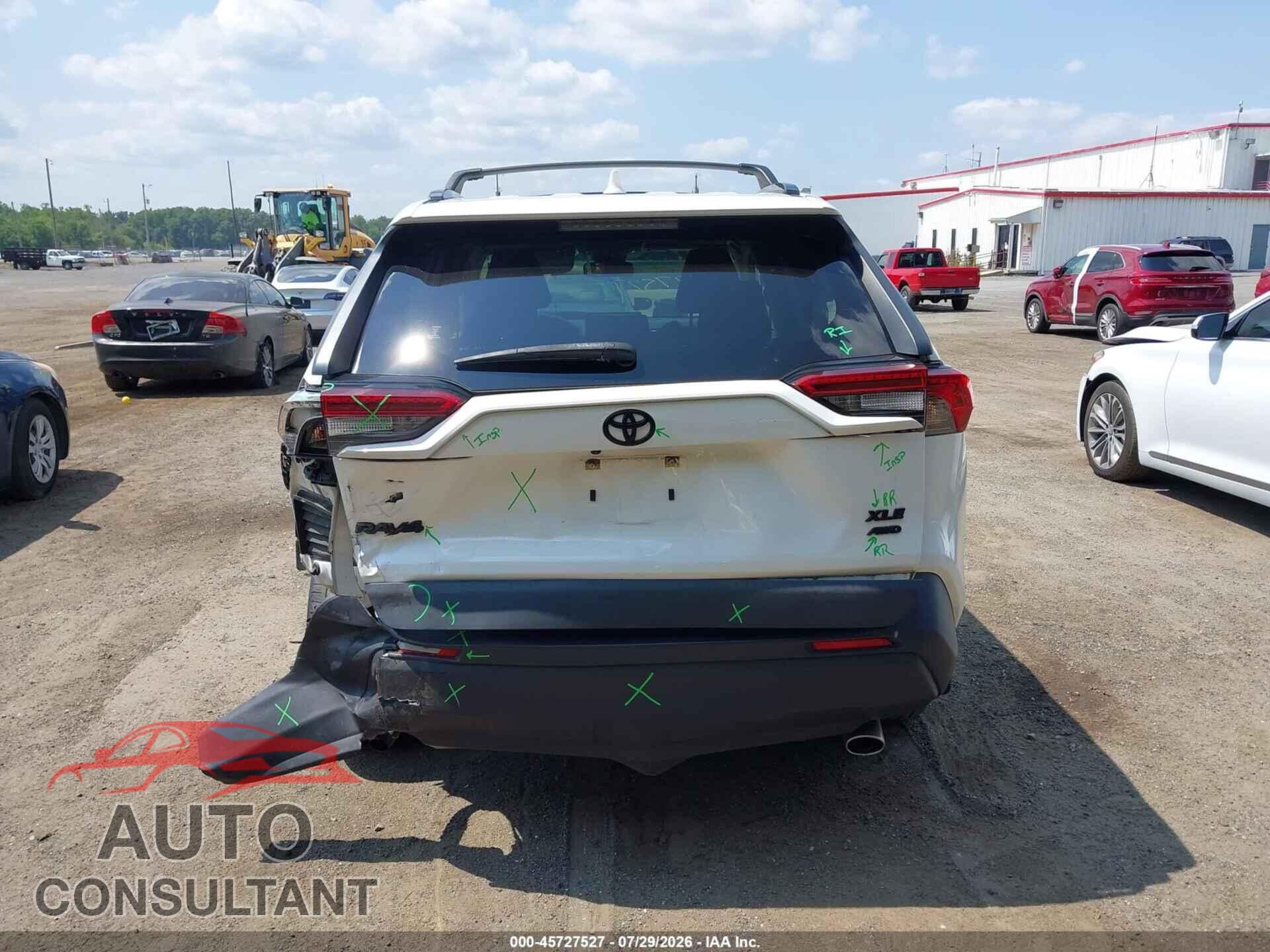 TOYOTA RAV4 2019 - JTMP1RFV0KD010896