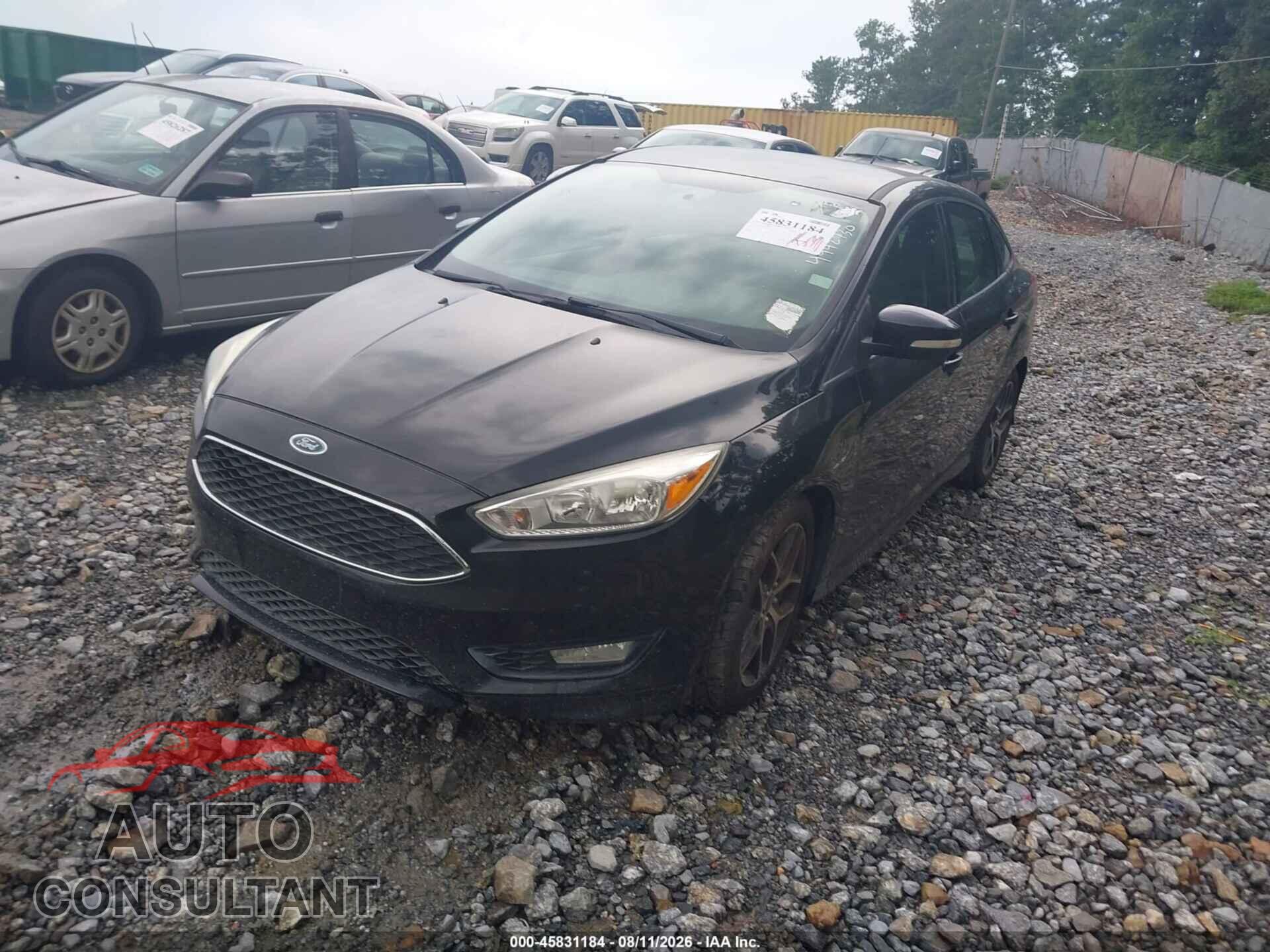 FORD FOCUS 2015 - 1FADP3FE7FL360459