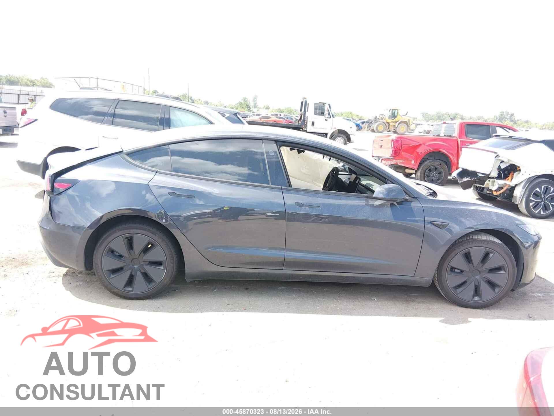 TESLA MODEL 3 2026 - 5YJ3E1EA2TF136271