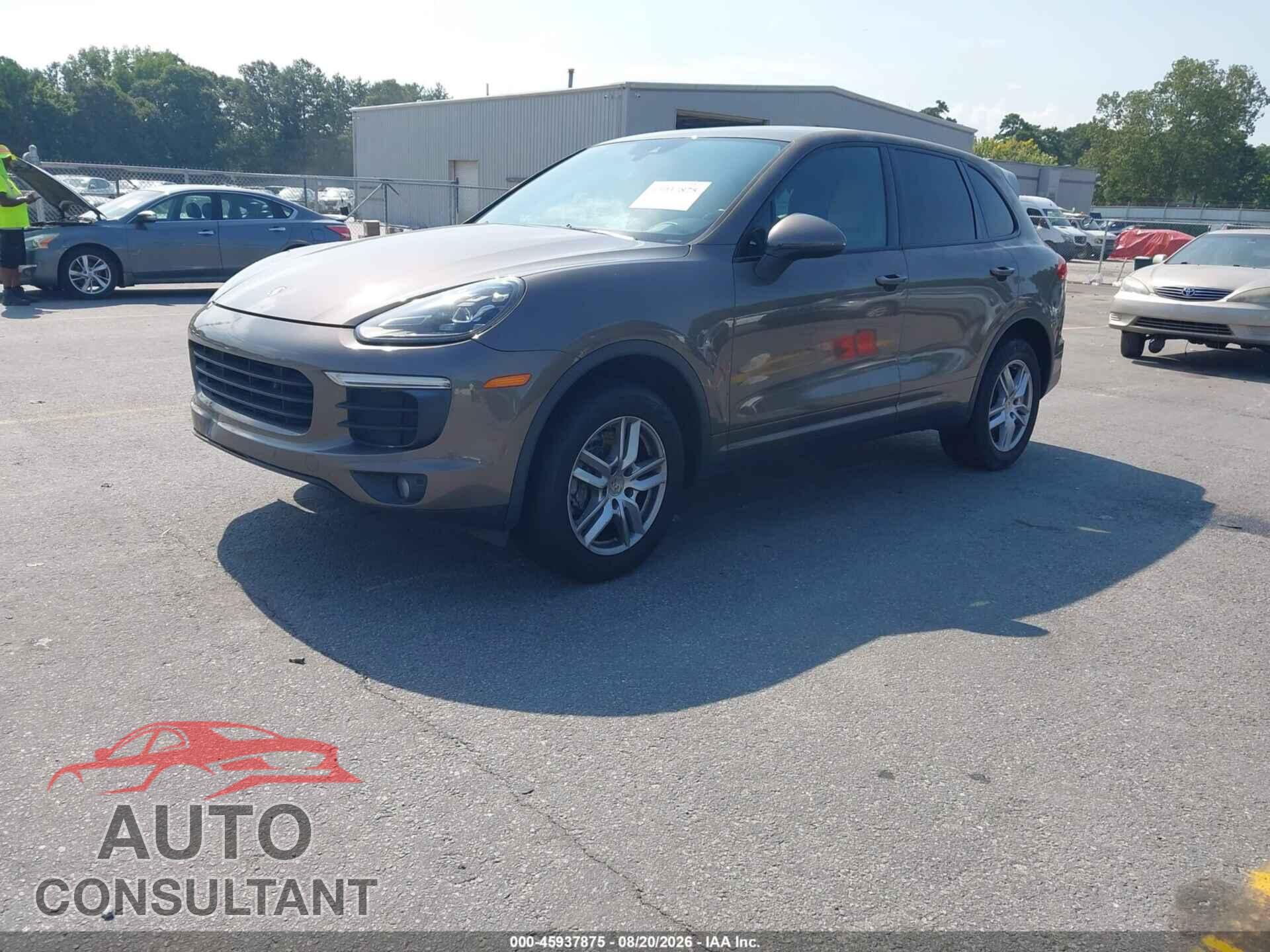 PORSCHE CAYENNE 2016 - WP1AA2A27GKA15962