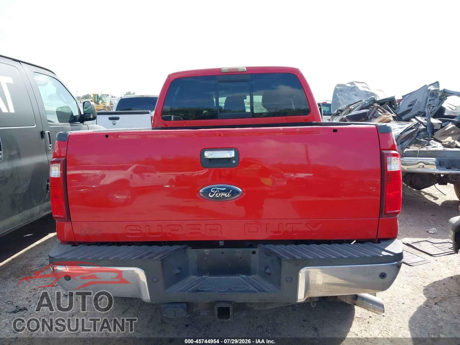 FORD F-350 2011 - 1FT8W3BT5BEA56810