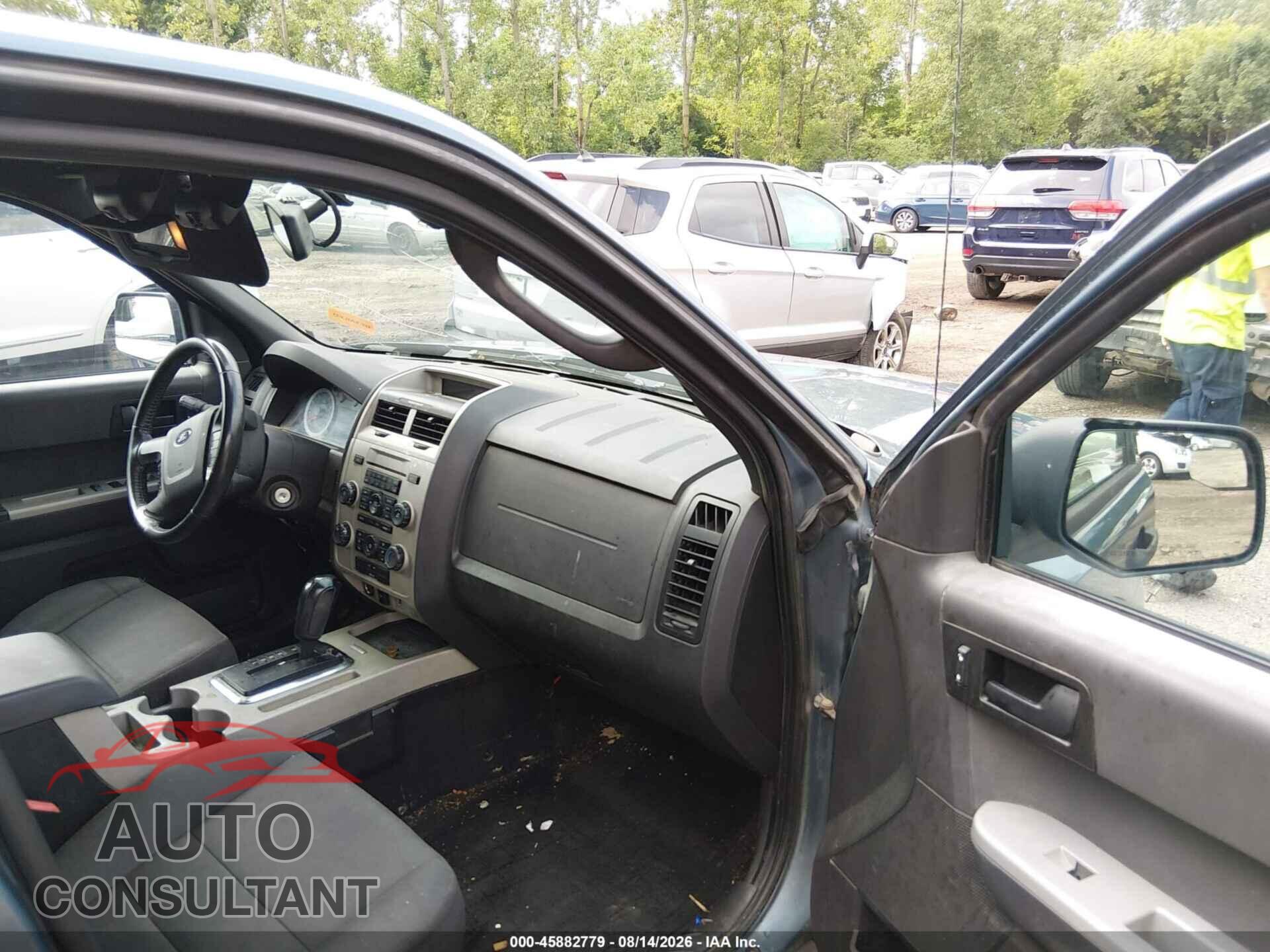 FORD ESCAPE 2012 - 1FMCU9D71CKB40253