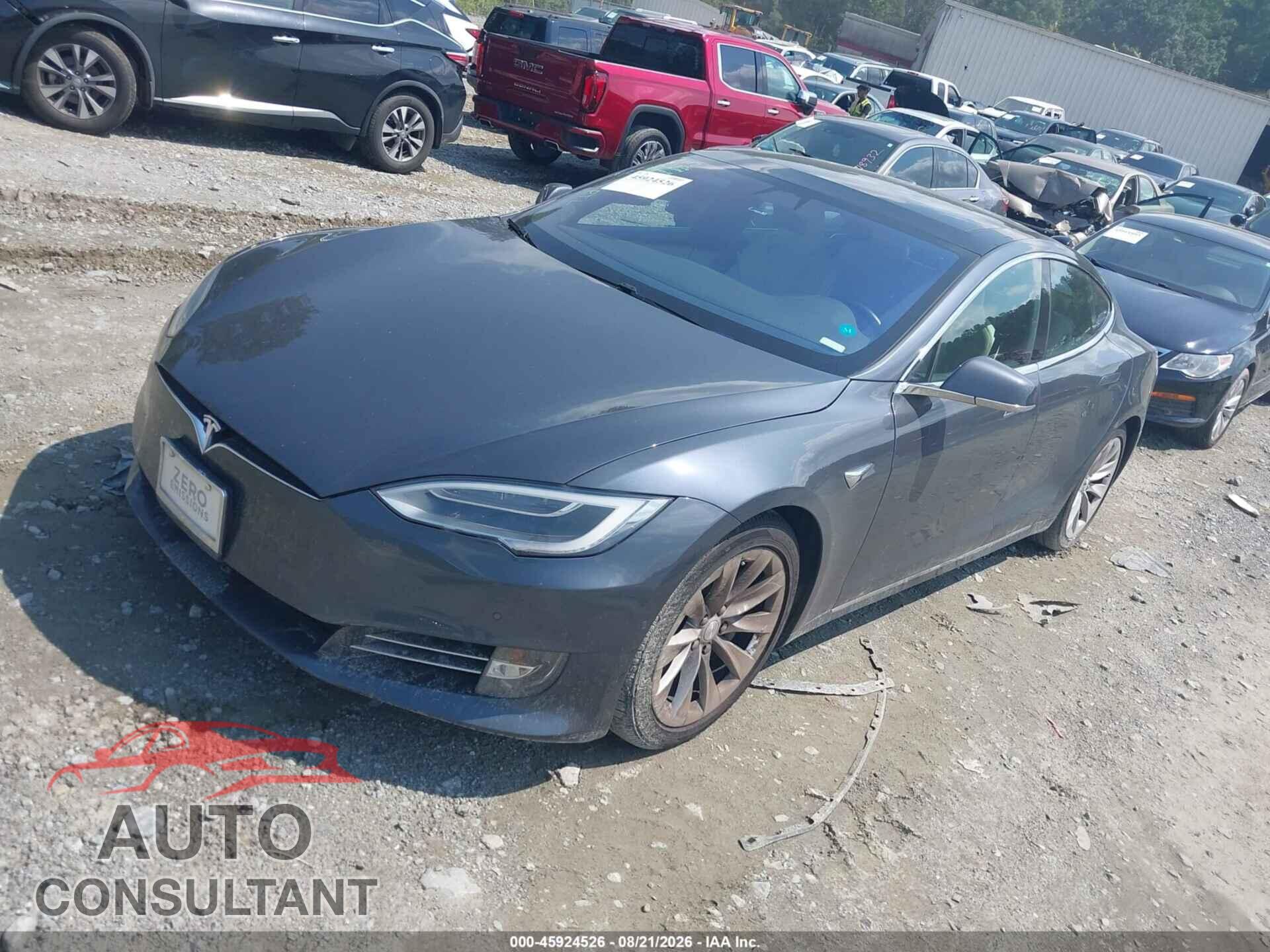 TESLA MODEL S 2017 - 5YJSA1E2XHF215386