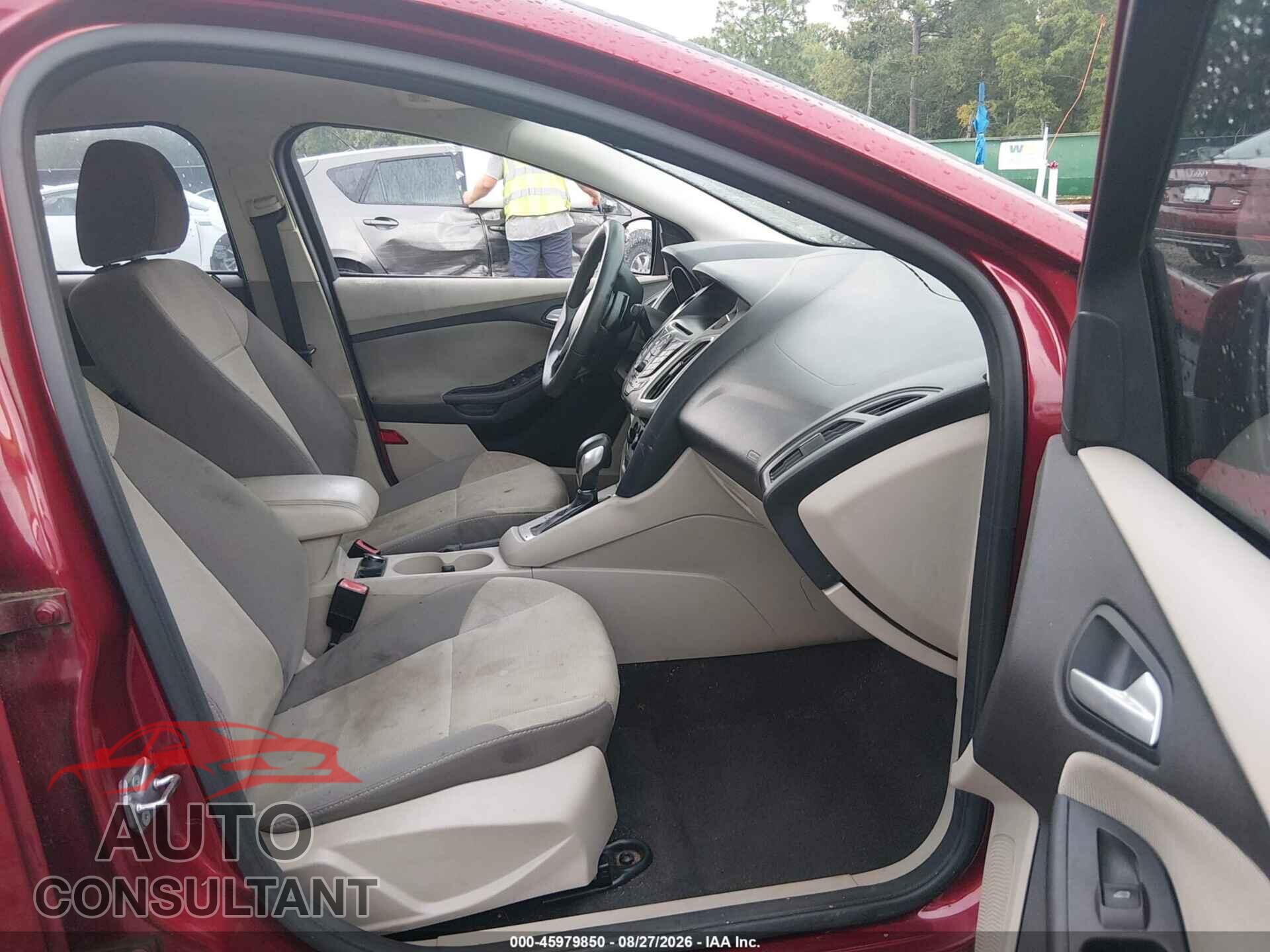 FORD FOCUS 2013 - 1FADP3F22DL207183