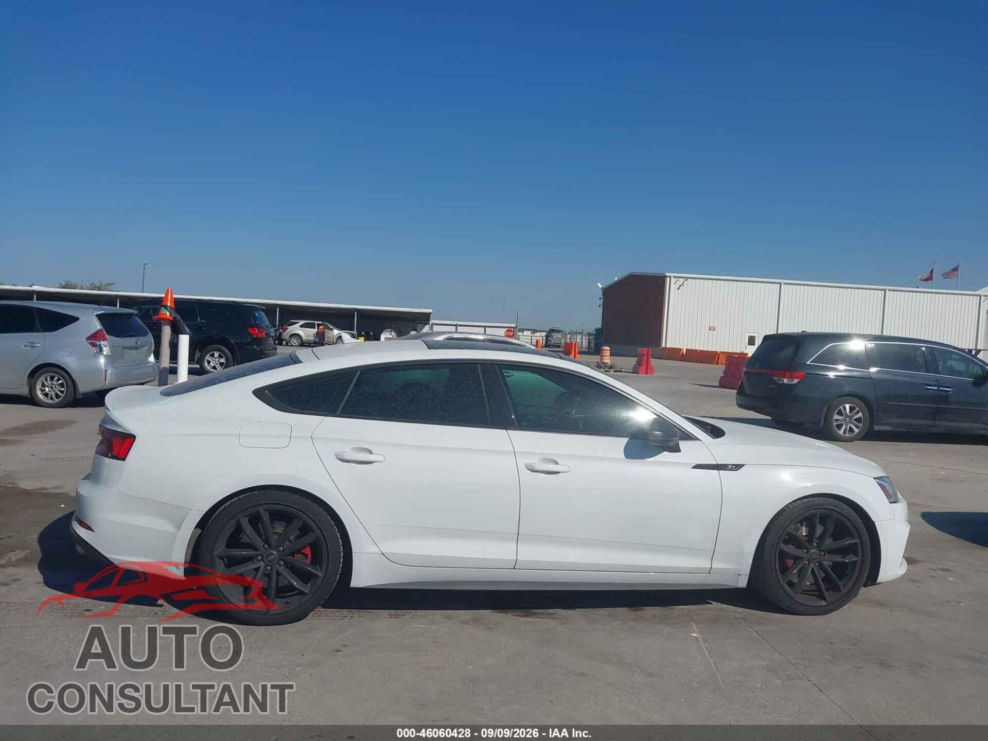 AUDI S5 2018 - WAUC4CF51JA128505
