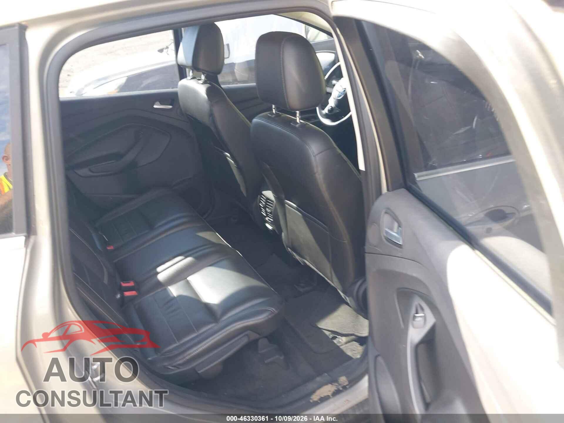 FORD C-MAX ENERGI 2015 - 1FADP5CU5FL100178