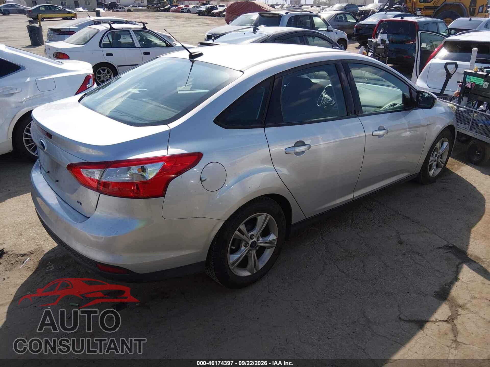 FORD FOCUS 2014 - 1FADP3F2XEL261977