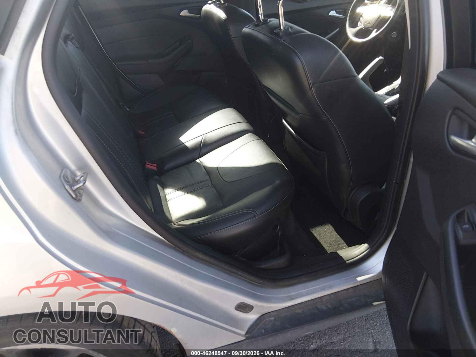 FORD FOCUS 2014 - 1FADP3K28EL302936