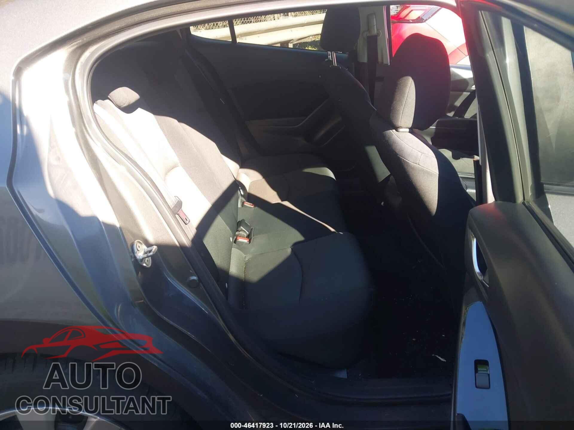 MAZDA MAZDA3 2017 - 3MZBN1U77HM147798