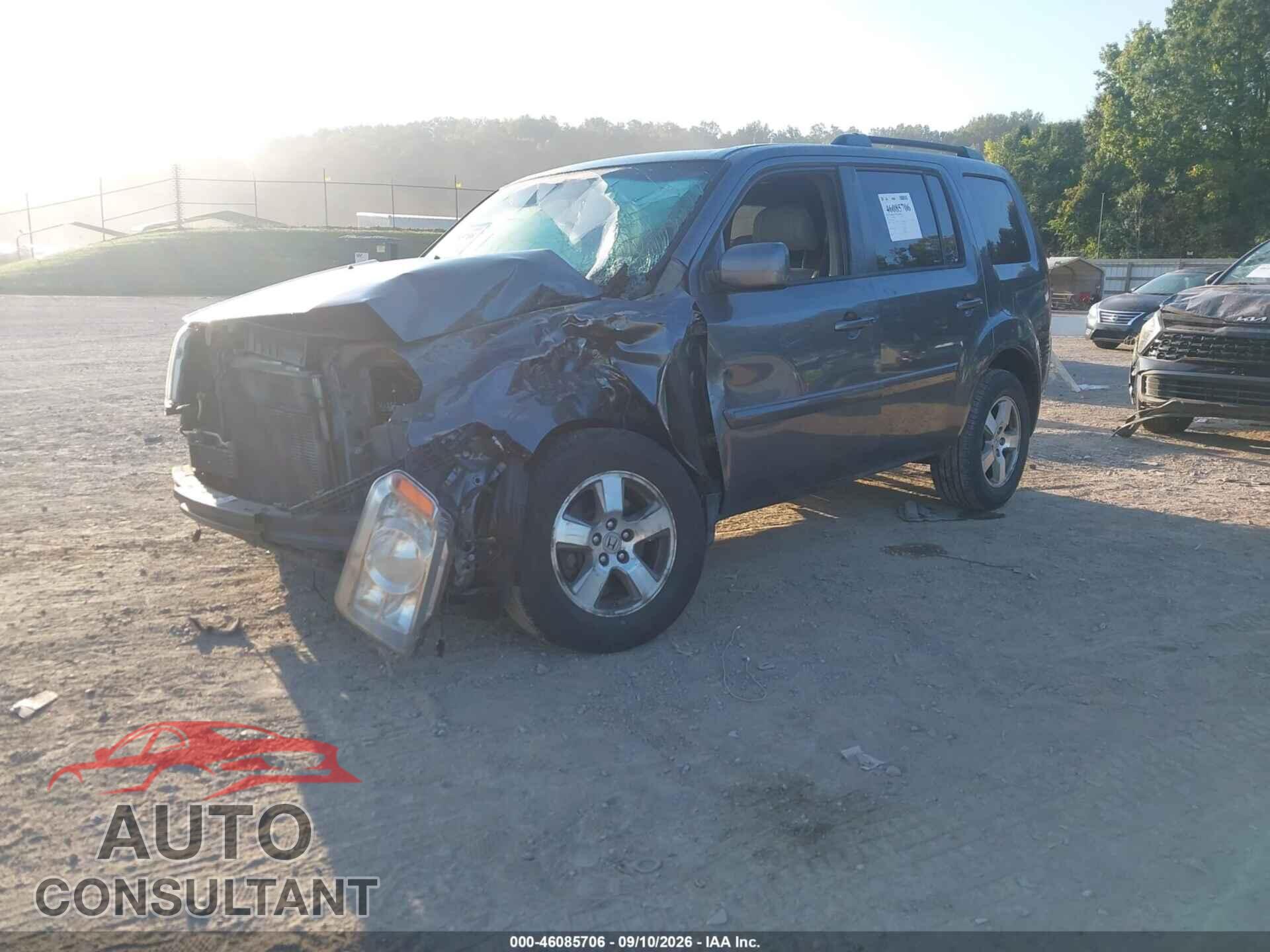 HONDA PILOT 2011 - 5FNYF4H76BB097557