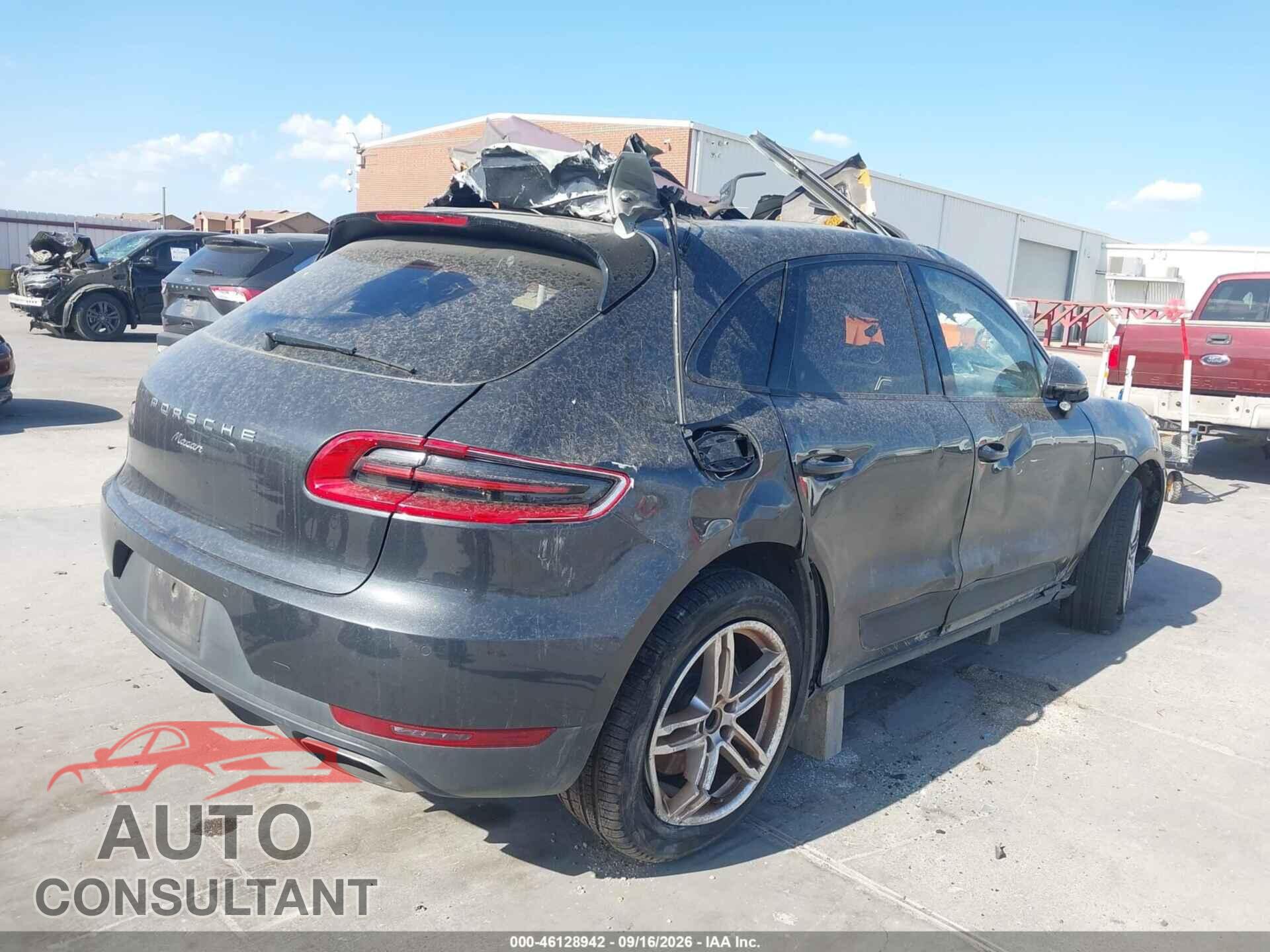 PORSCHE MACAN 2017 - WP1AA2A51HLB83781