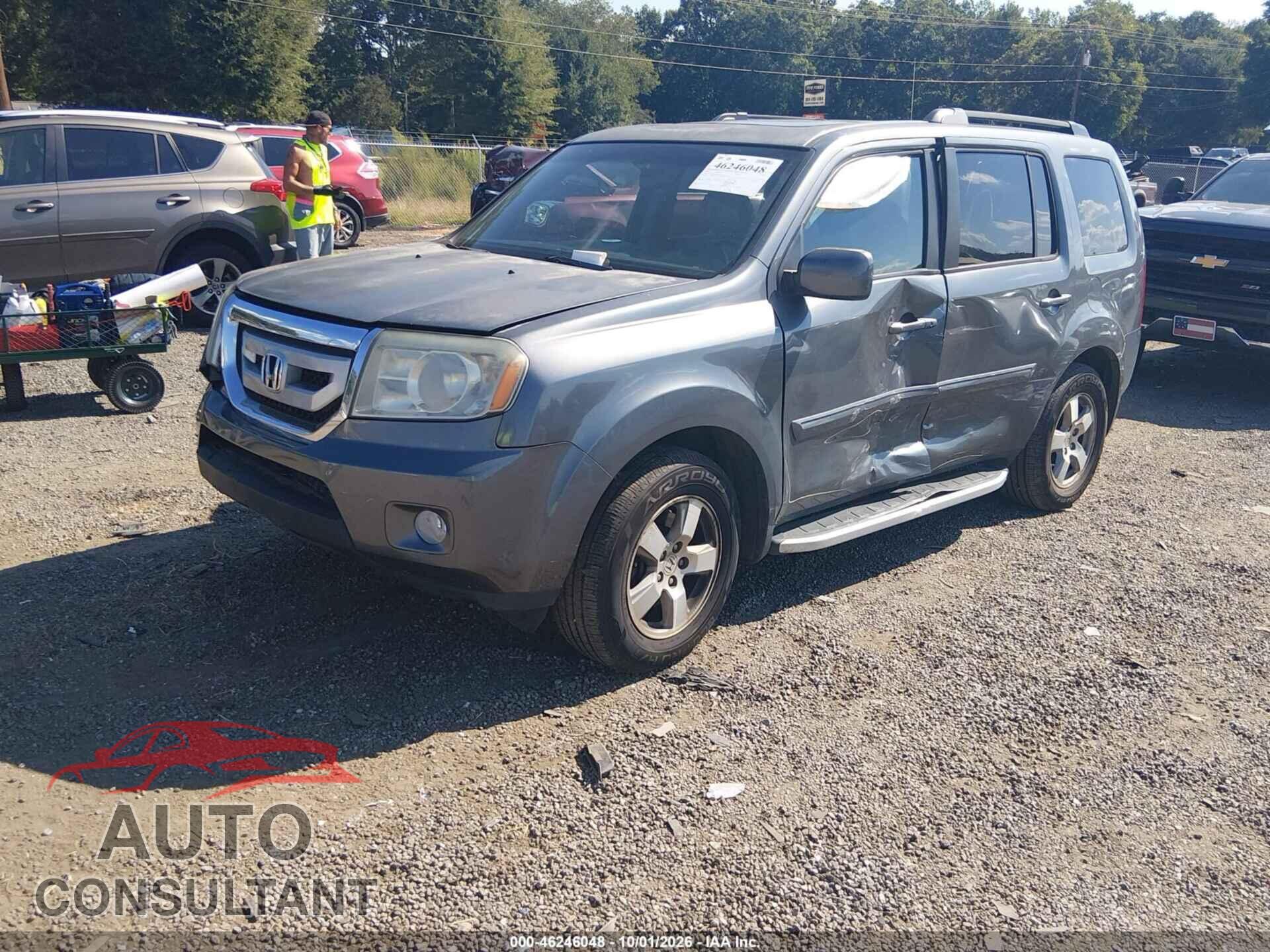 HONDA PILOT 2011 - 5FNYF4H63BB022645