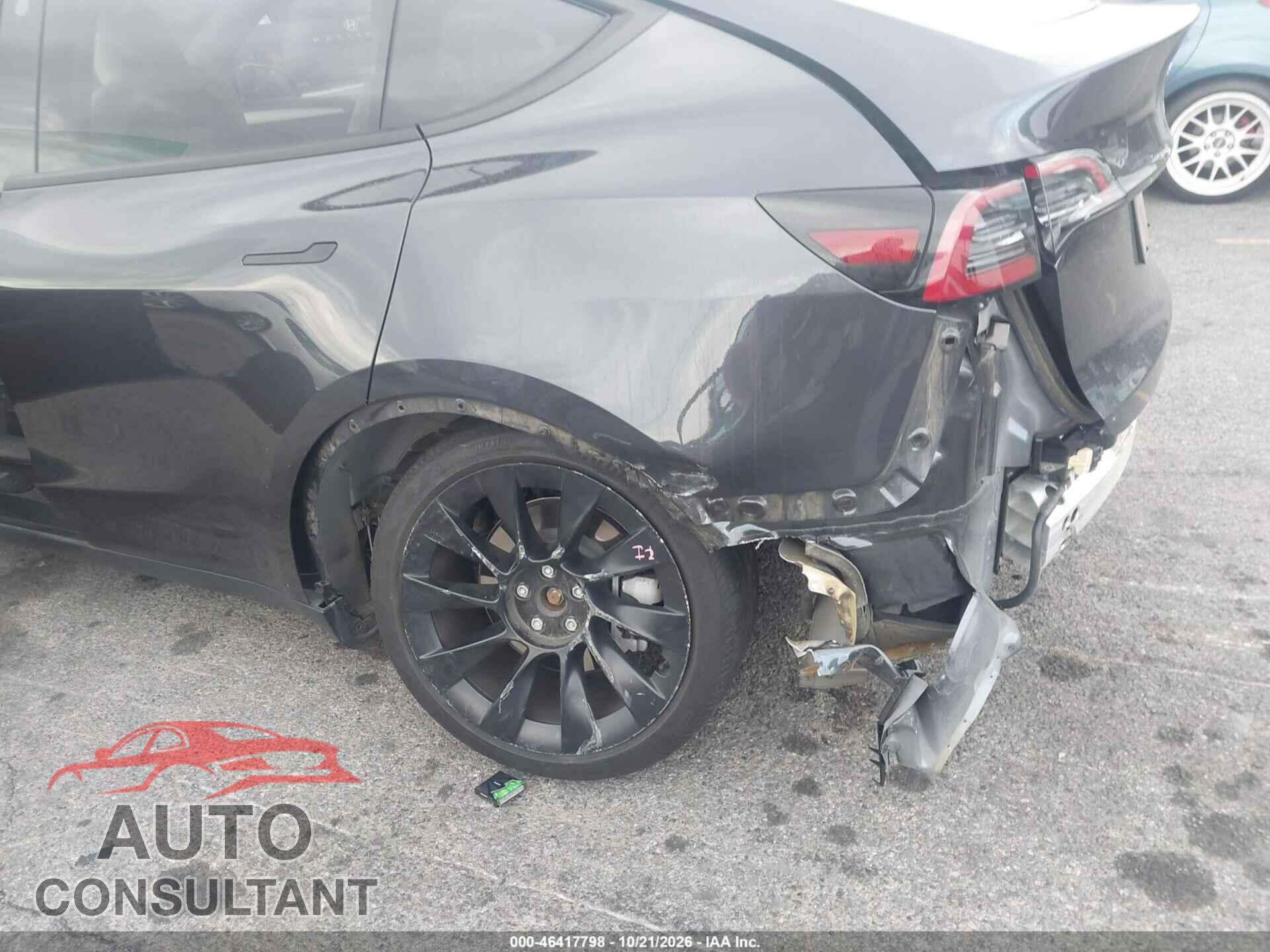 TESLA MODEL Y 2024 - 7SAYGDED3RF152888