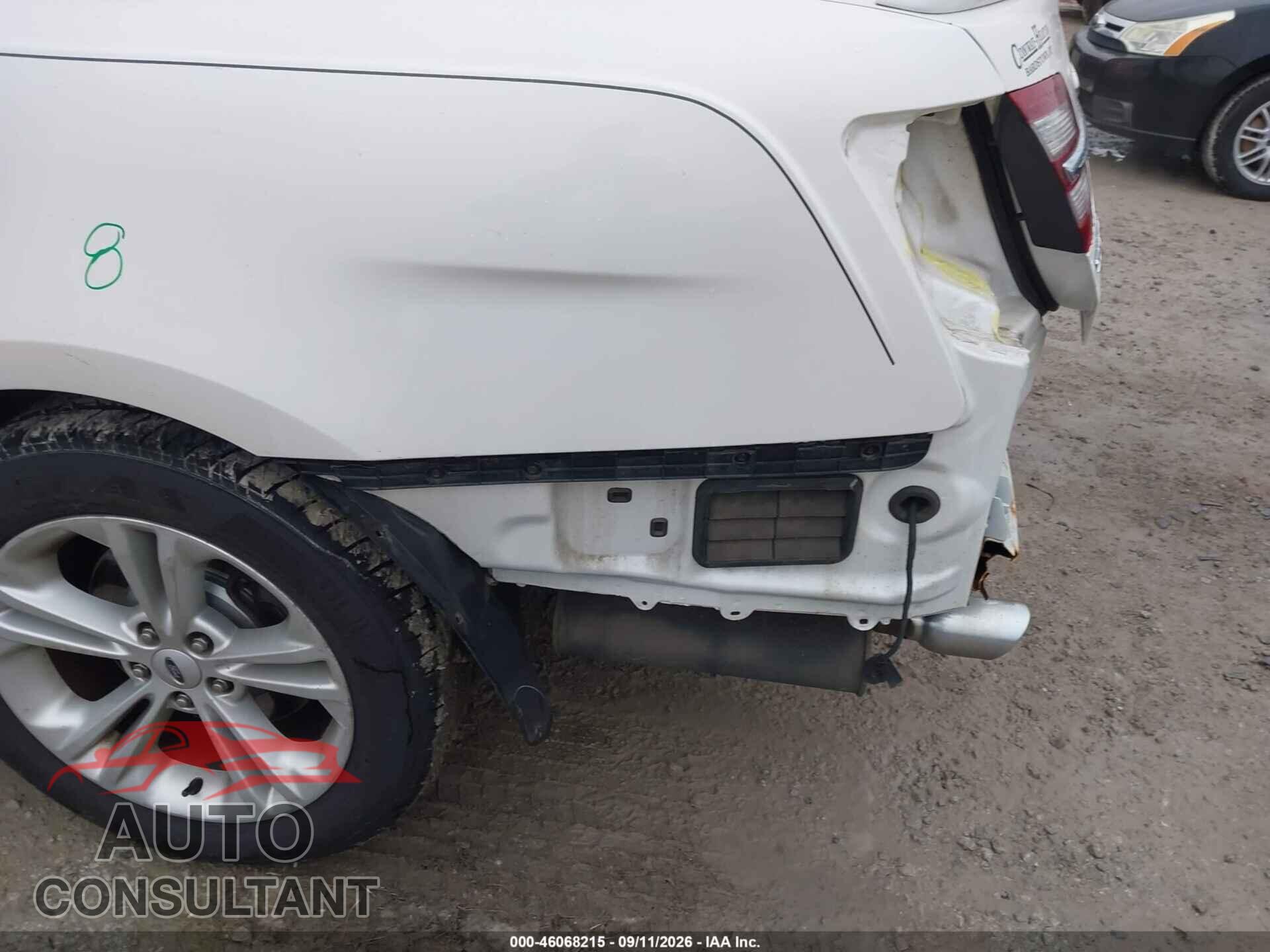 FORD TAURUS 2015 - 1FAHP2E82FG167068