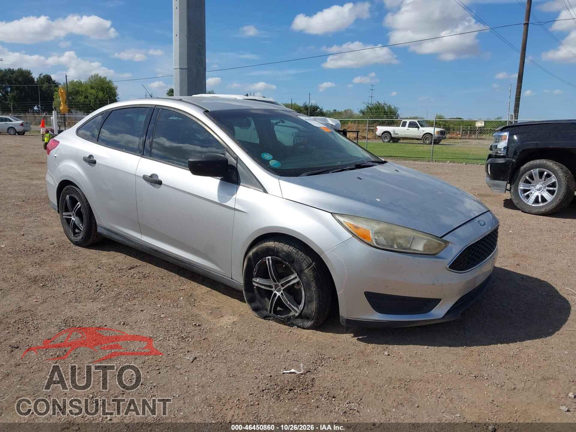 FORD FOCUS 2017 - 1FADP3E28HL328761