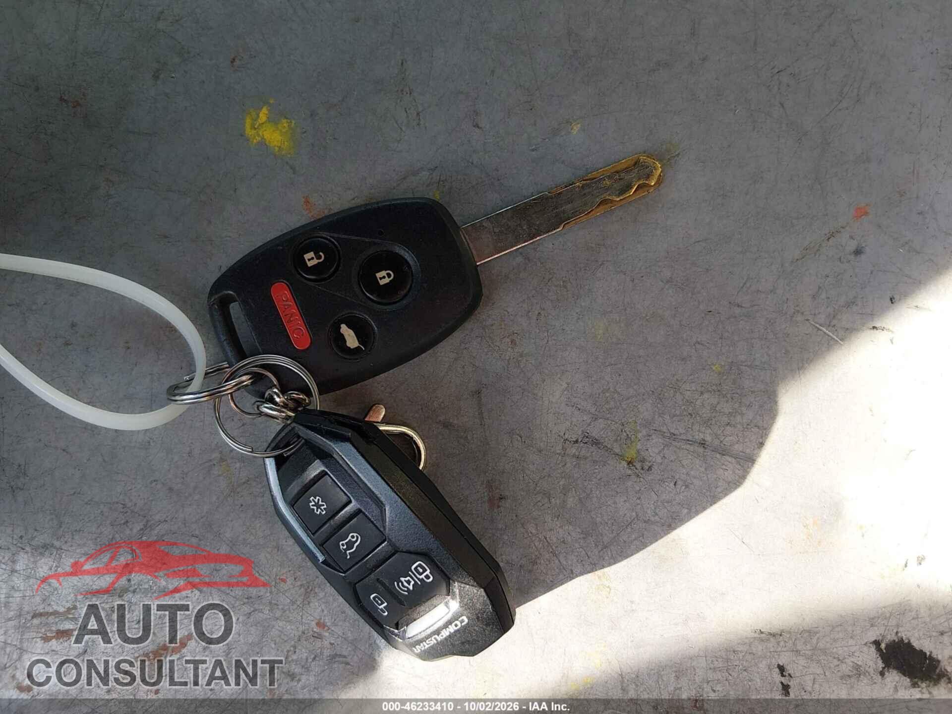 HONDA PILOT 2011 - 5FNYF4H56BB105199