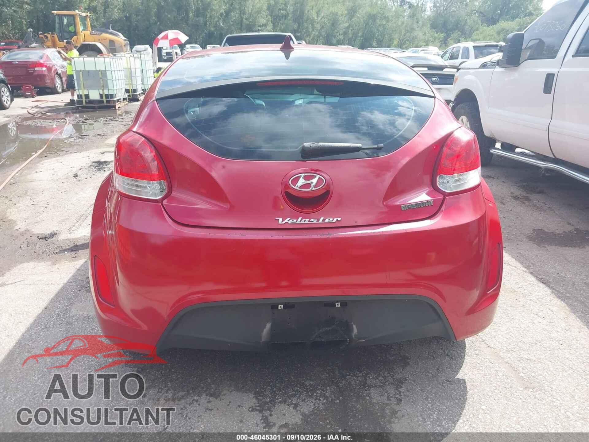 HYUNDAI VELOSTER 2013 - KMHTC6AD2DU161016