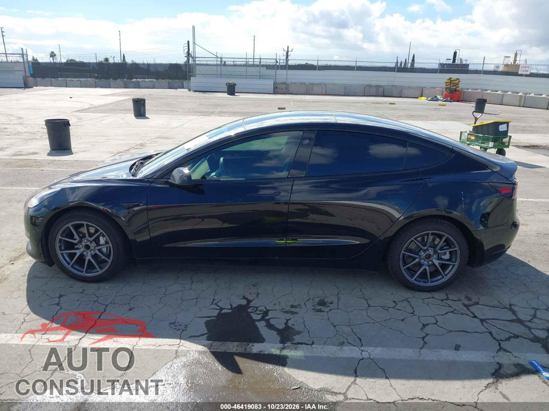 TESLA MODEL 3 2022 - 5YJ3E1EA9NF200972