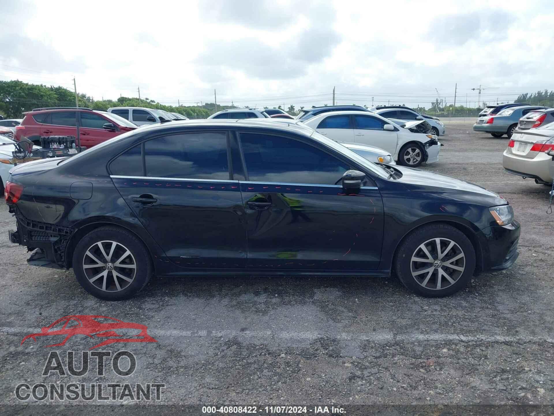 VOLKSWAGEN JETTA 2017 - 3VWDB7AJ8HM281756