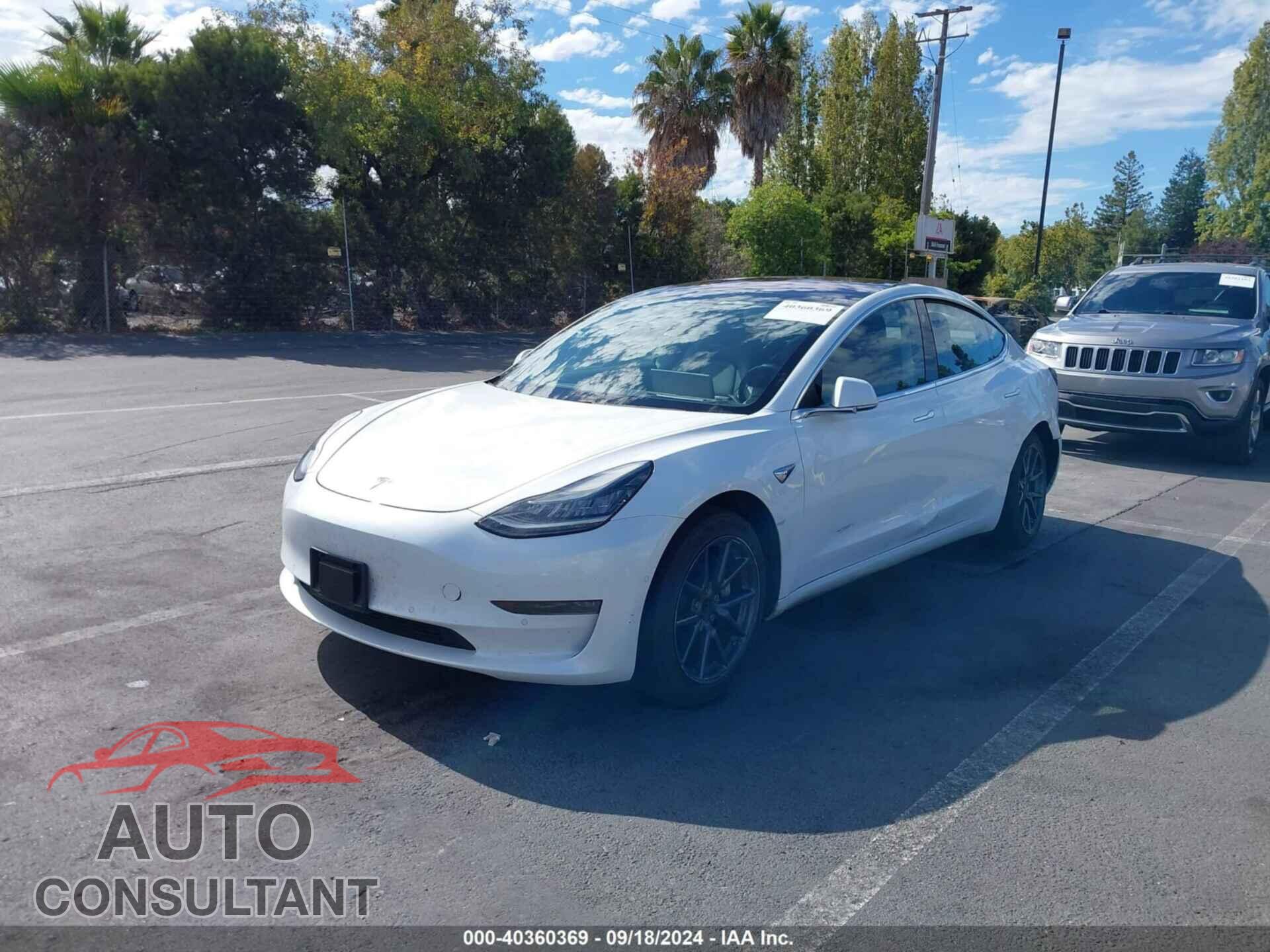 TESLA MODEL 3 2018 - 5YJ3E1EAXJF009233