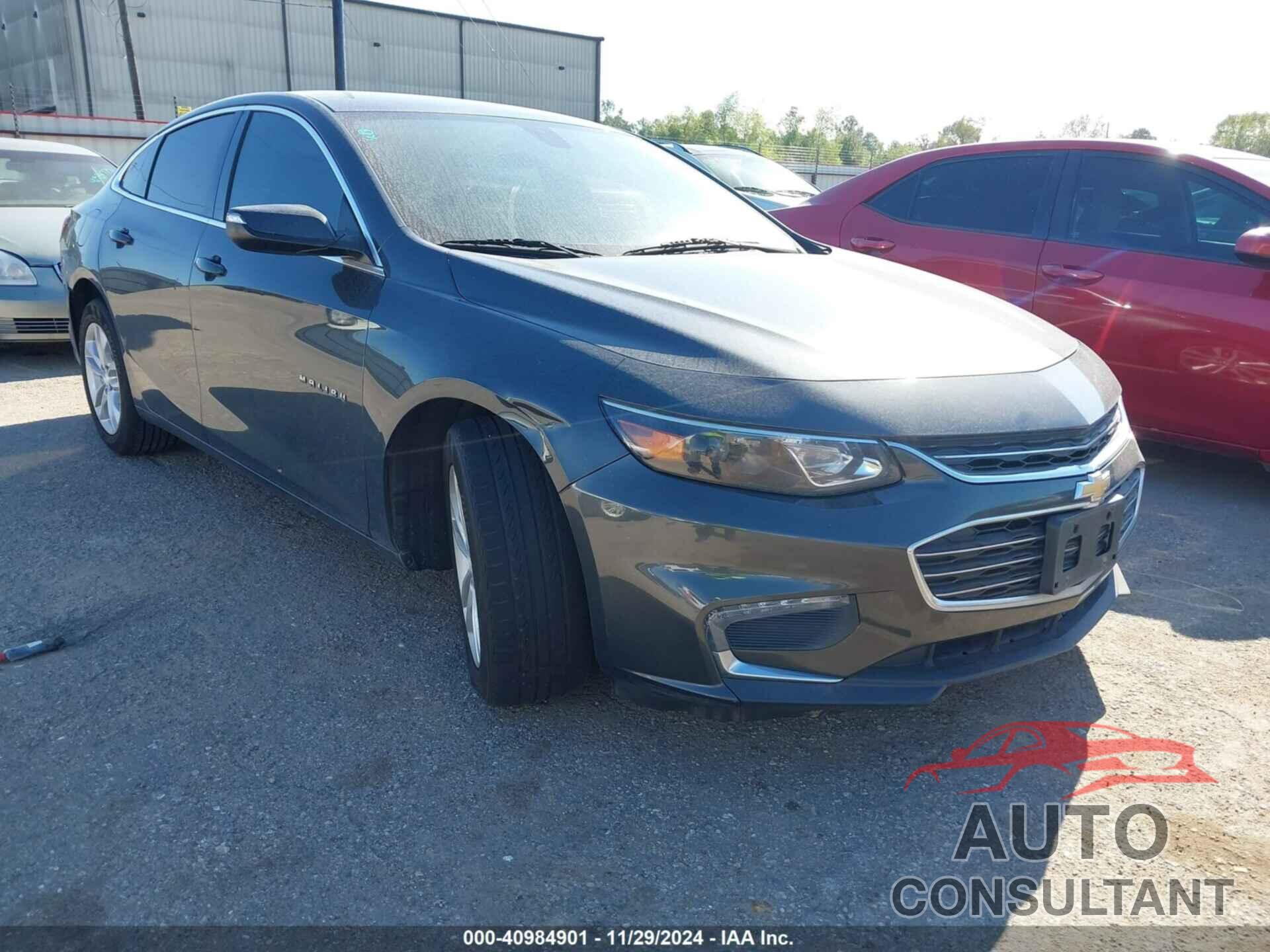 CHEVROLET MALIBU 2018 - 1G1ZD5STXJF197380