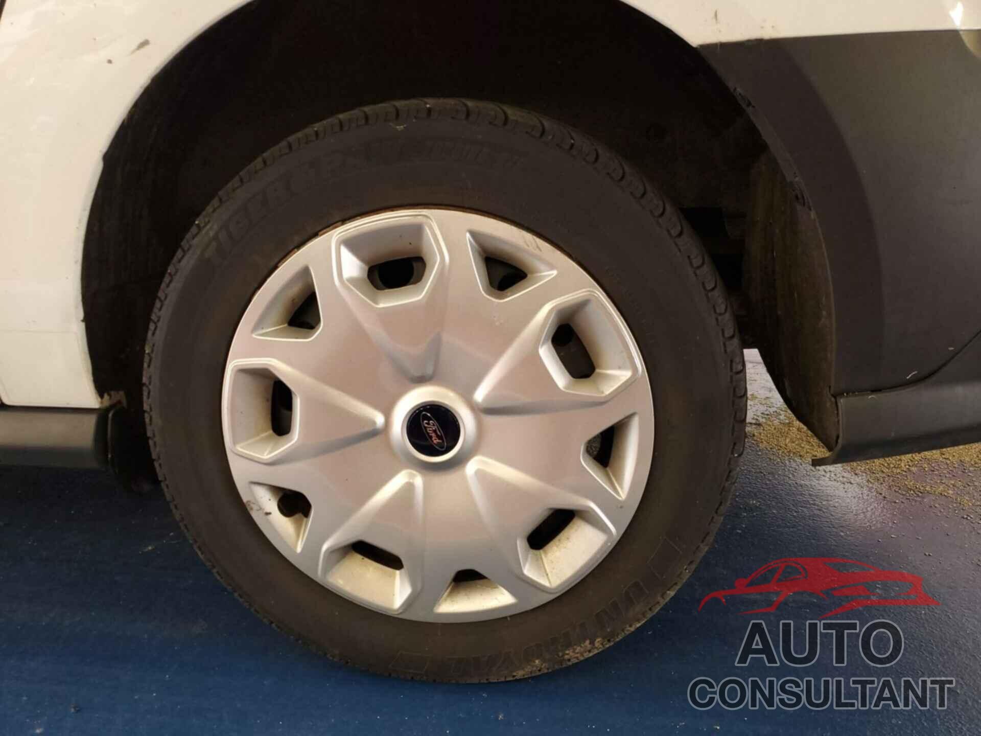 FORD TRANSIT CONNECT 2017 - NM0LS7E76H1325440