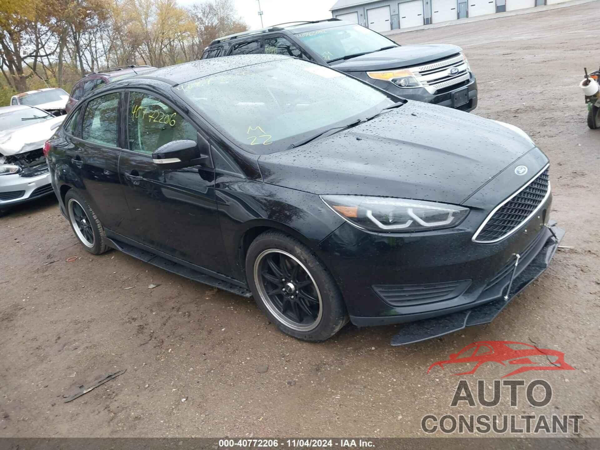 FORD FOCUS 2017 - 1FADP3F28HL259682