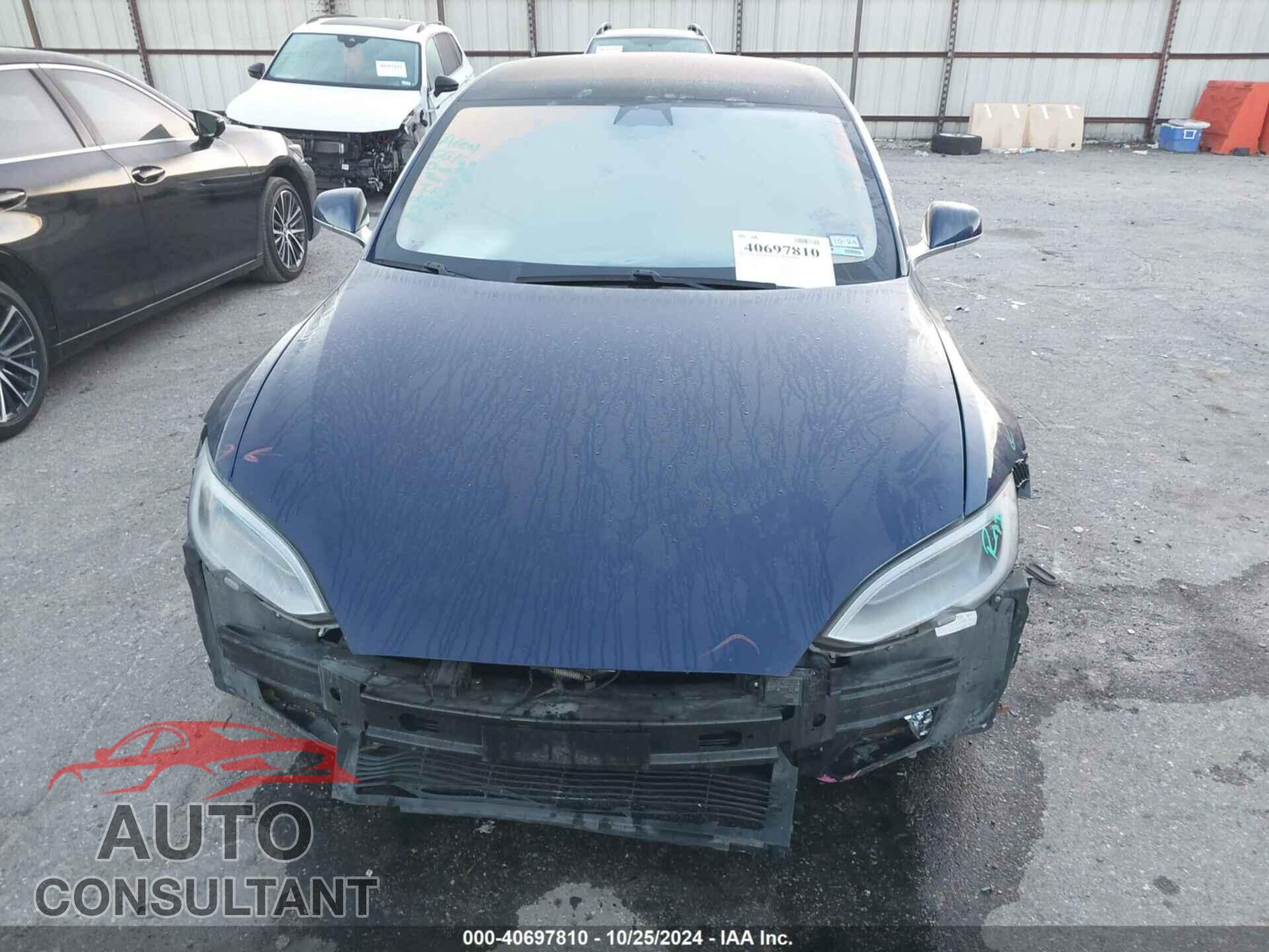 TESLA MODEL S 2018 - 5YJSA1E27JF276474