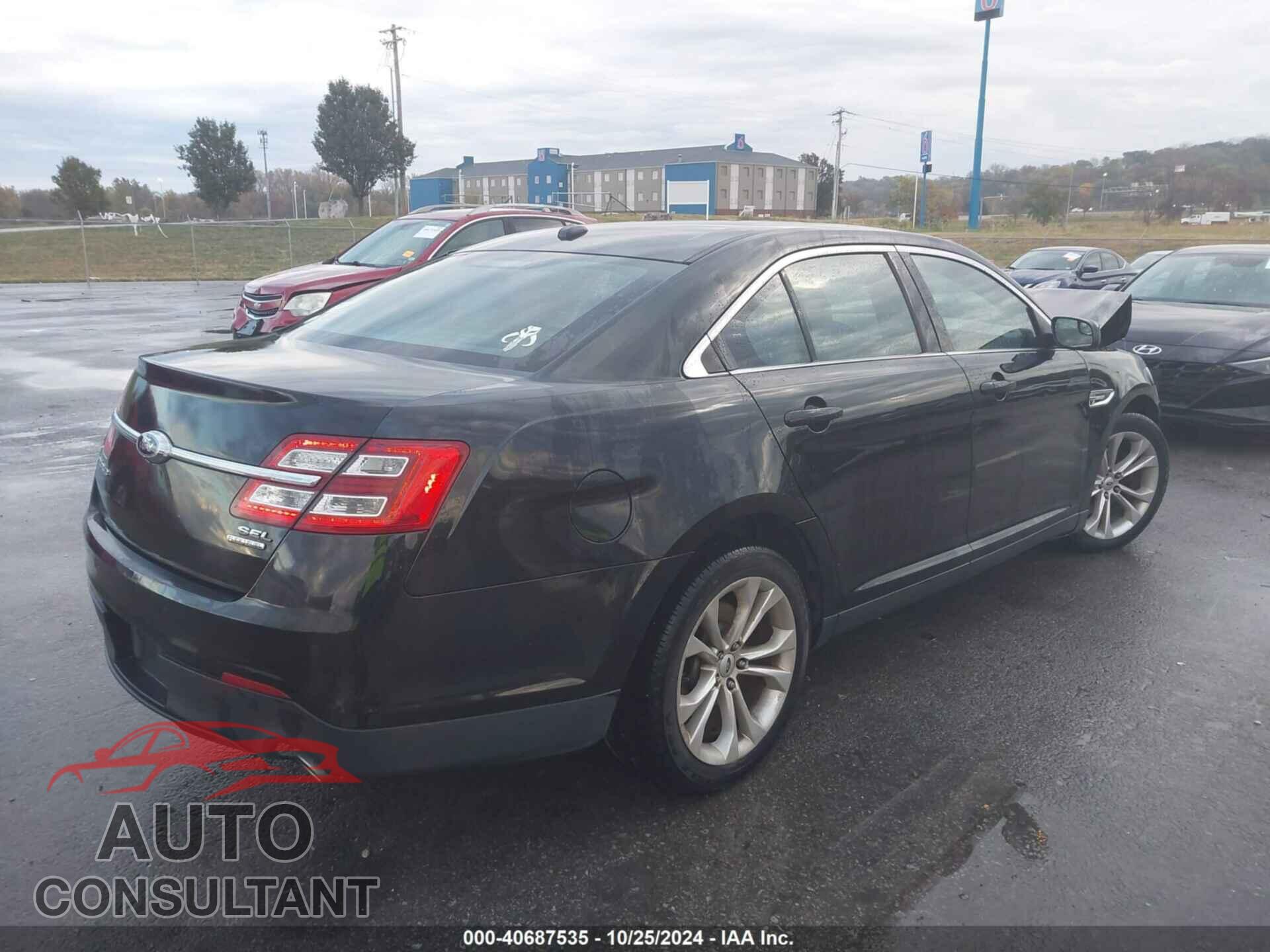 FORD TAURUS 2013 - 1FAHP2E82DG183414