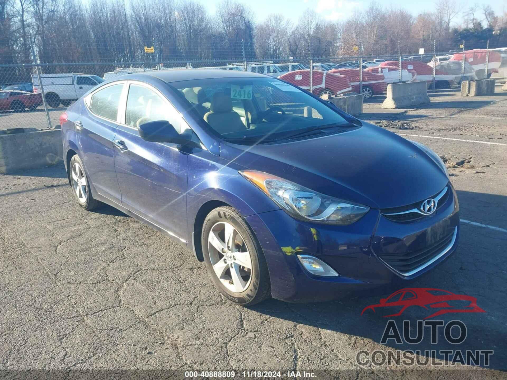 HYUNDAI ELANTRA 2013 - 5NPDH4AE9DH303055