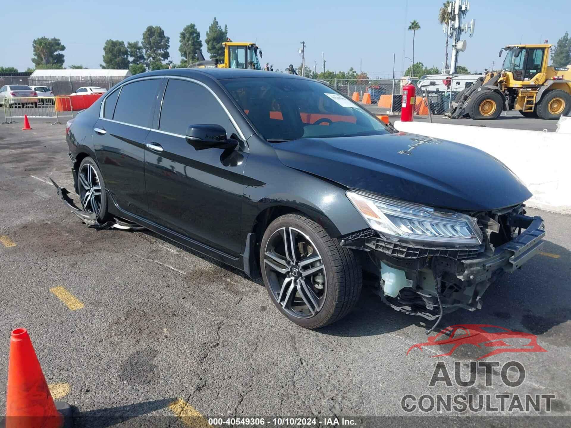 HONDA ACCORD 2017 - 1HGCR3F92HA025645