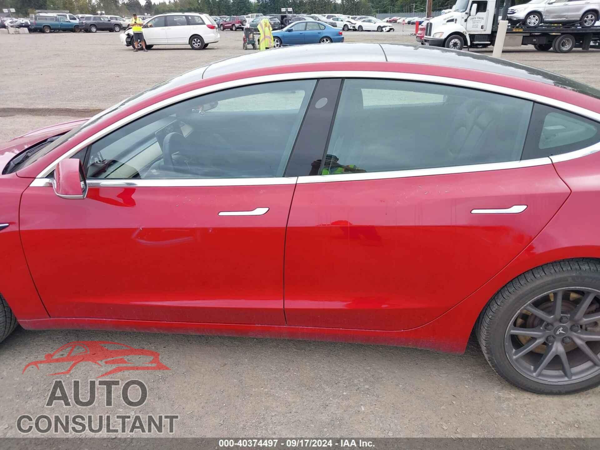 TESLA MODEL 3 2019 - 5YJ3E1EA0KF411568