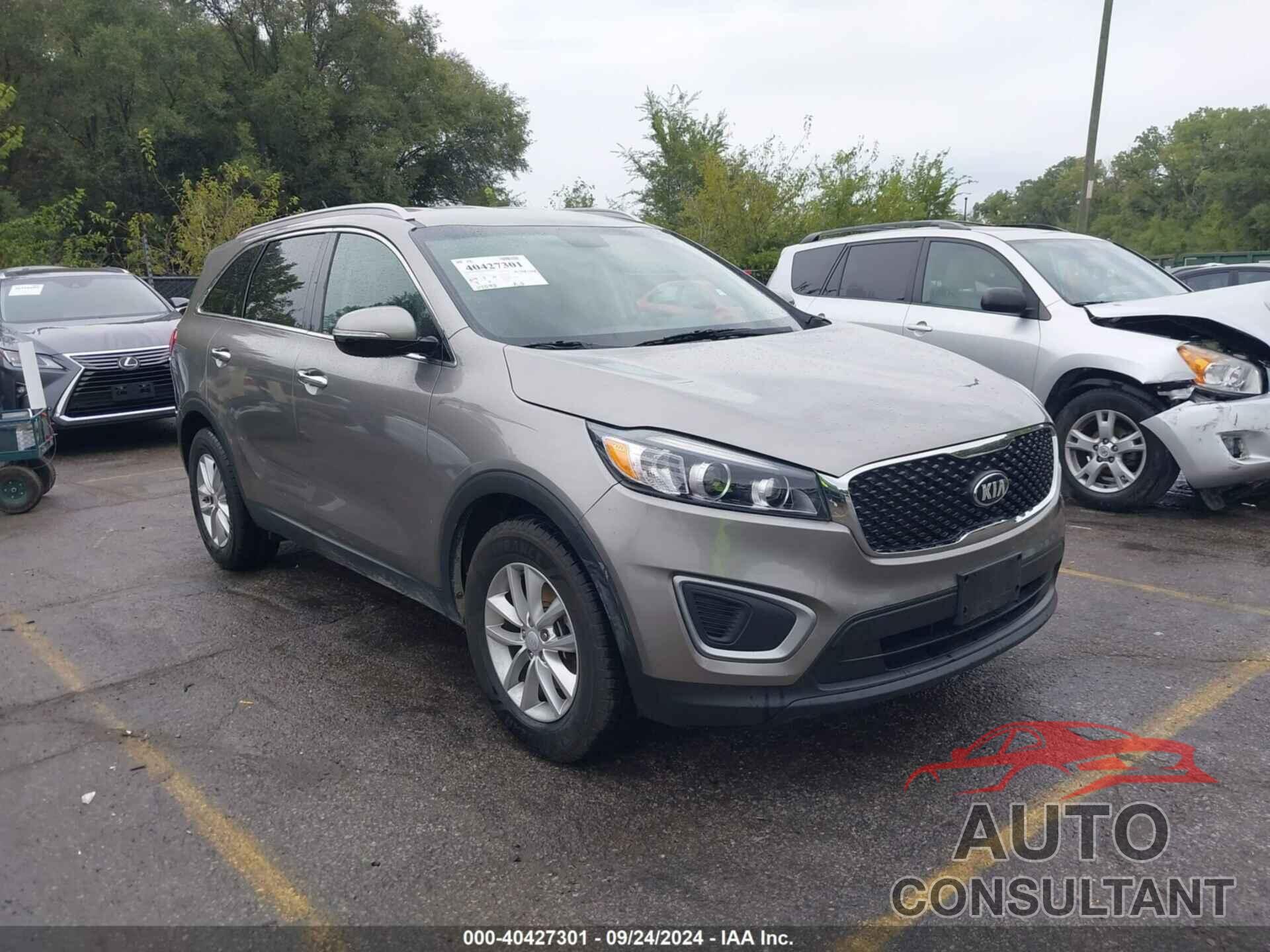 KIA SORENTO 2017 - 5XYPG4A38HG299057