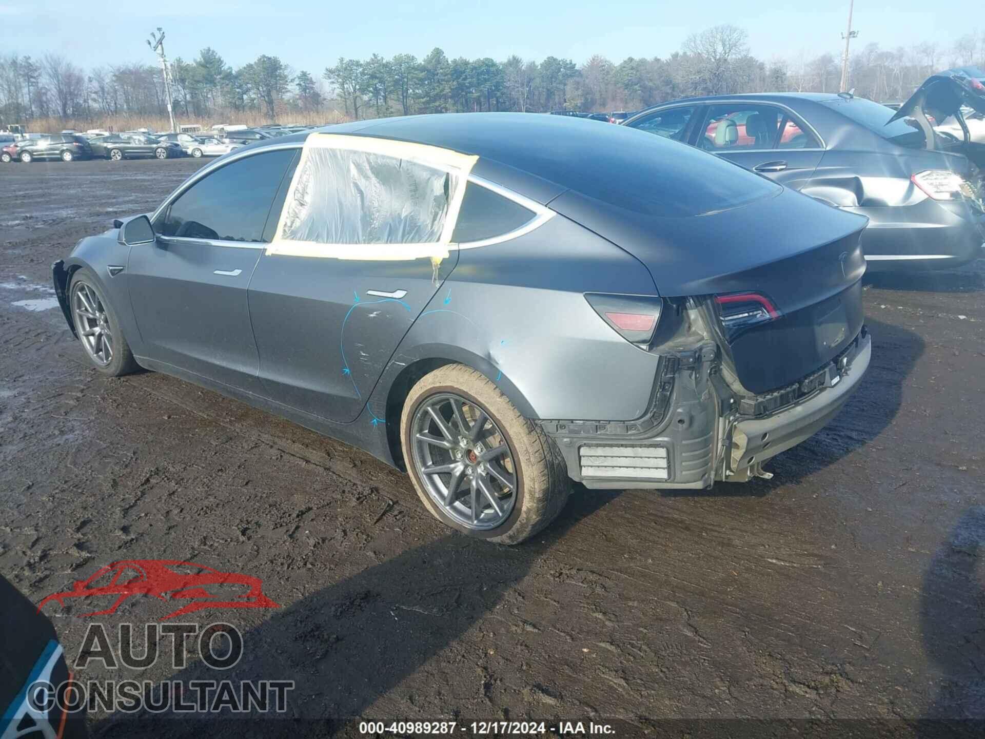 TESLA MODEL 3 2018 - 5YJ3E1EB0JF114159