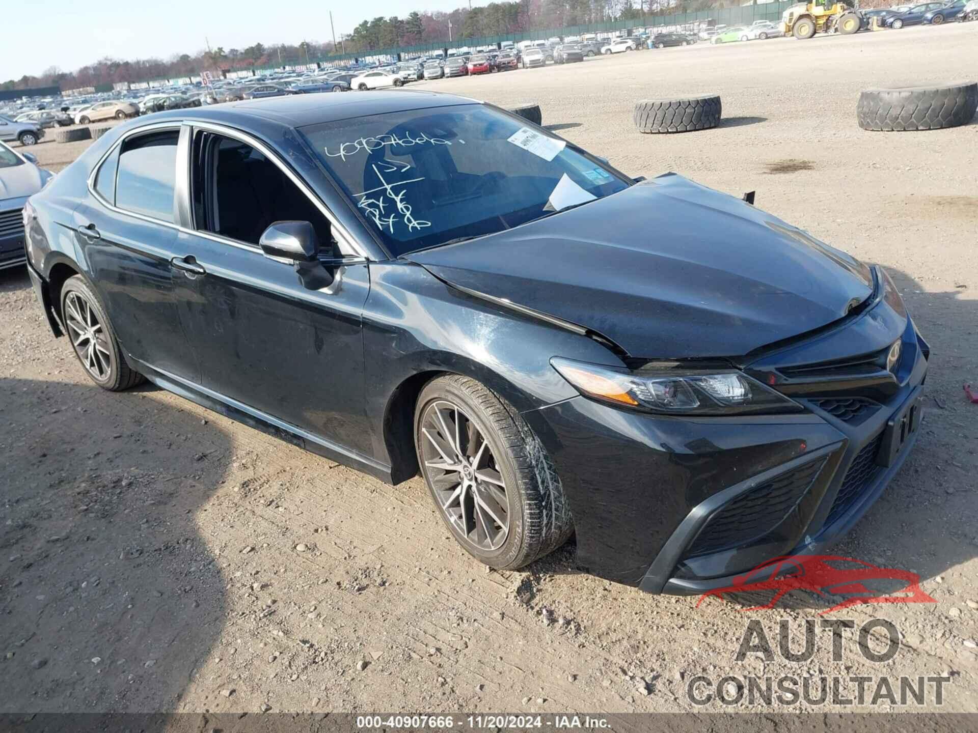 TOYOTA CAMRY 2022 - 4T1T11AK4NU048550