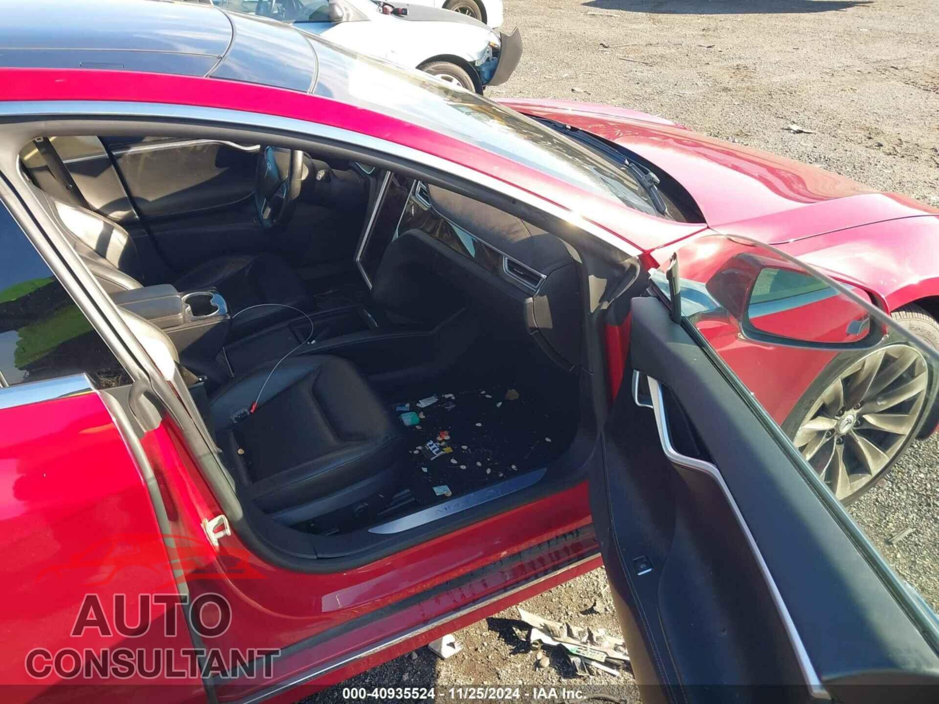 TESLA MODEL S 2016 - 5YJSA1E45GF144145