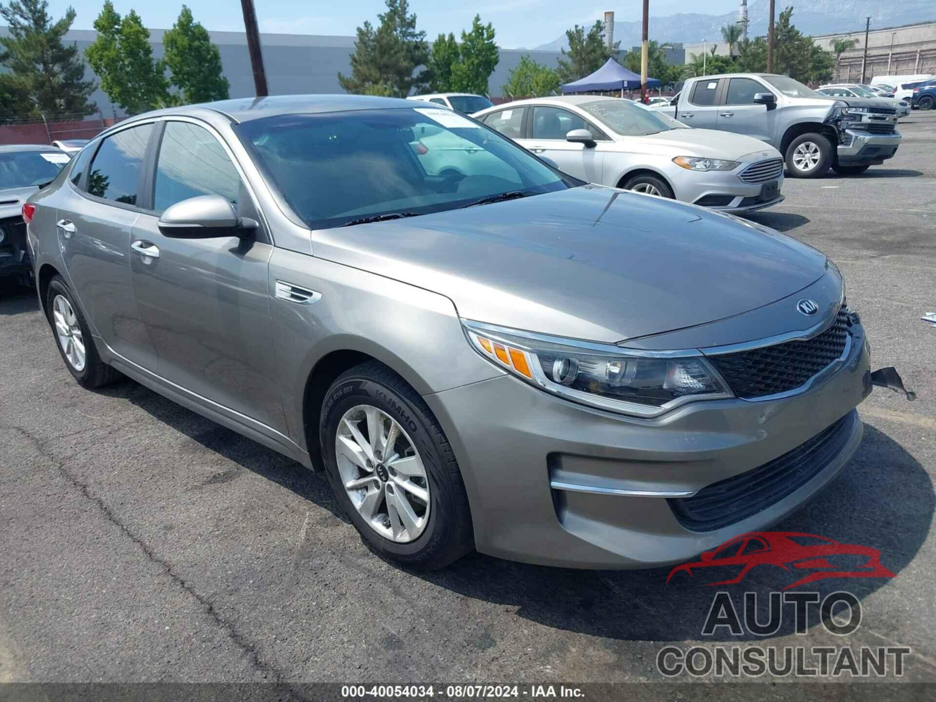 KIA OPTIMA 2018 - 5XXGT4L31JG239351