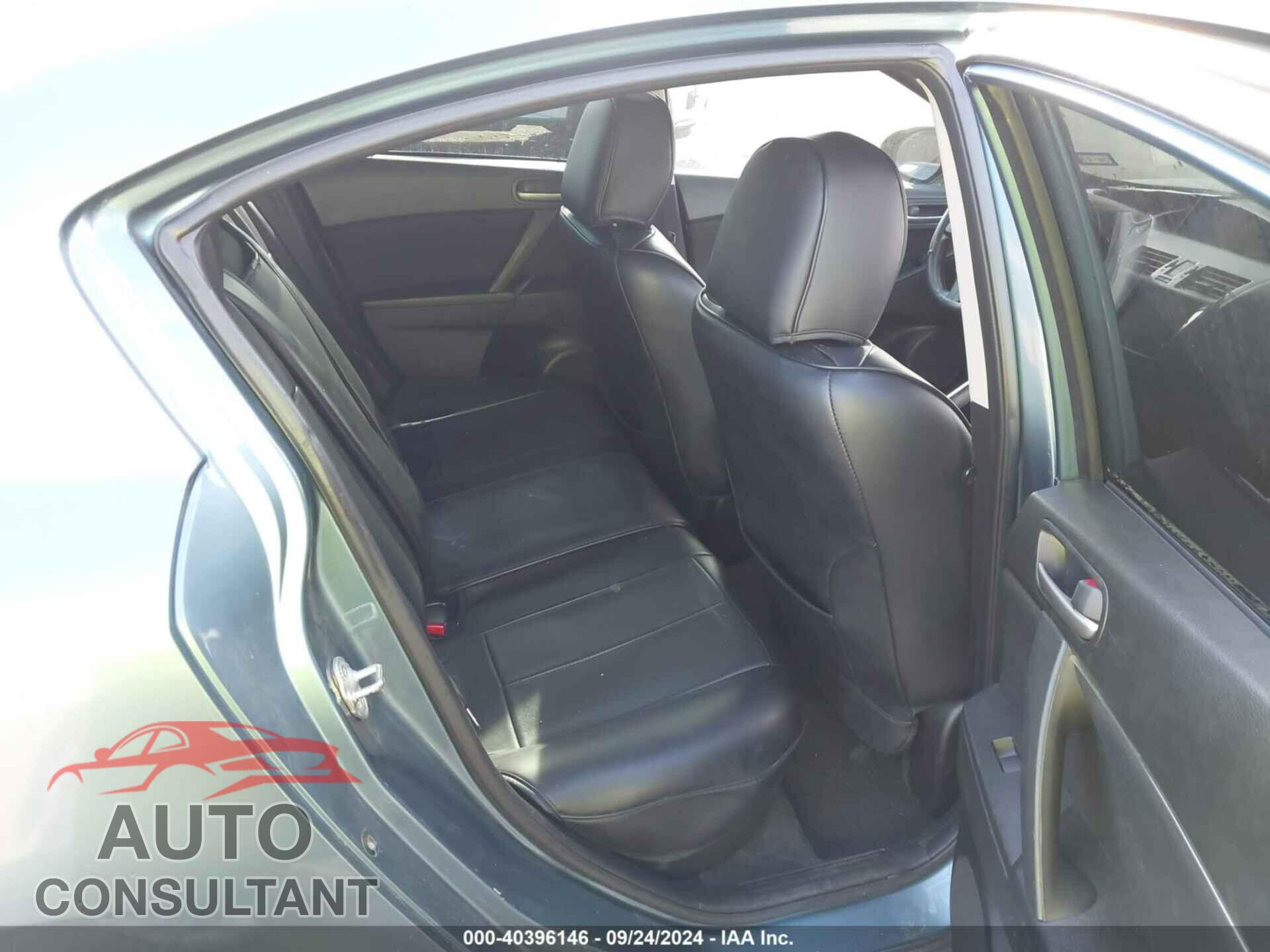 MAZDA MAZDA3 2011 - JM1BL1VF2B1458543