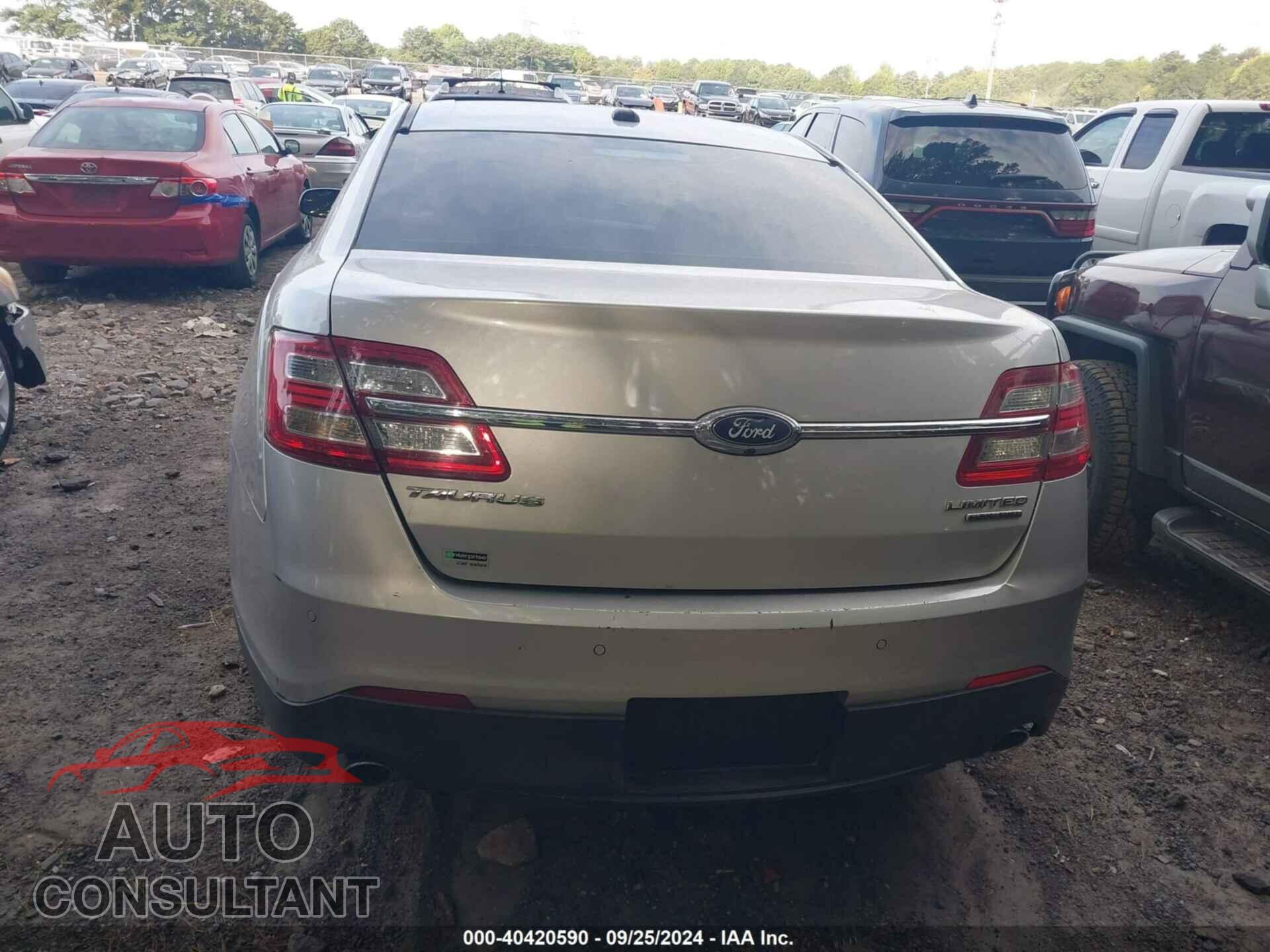 FORD TAURUS 2017 - 1FAHP2F89HG115177