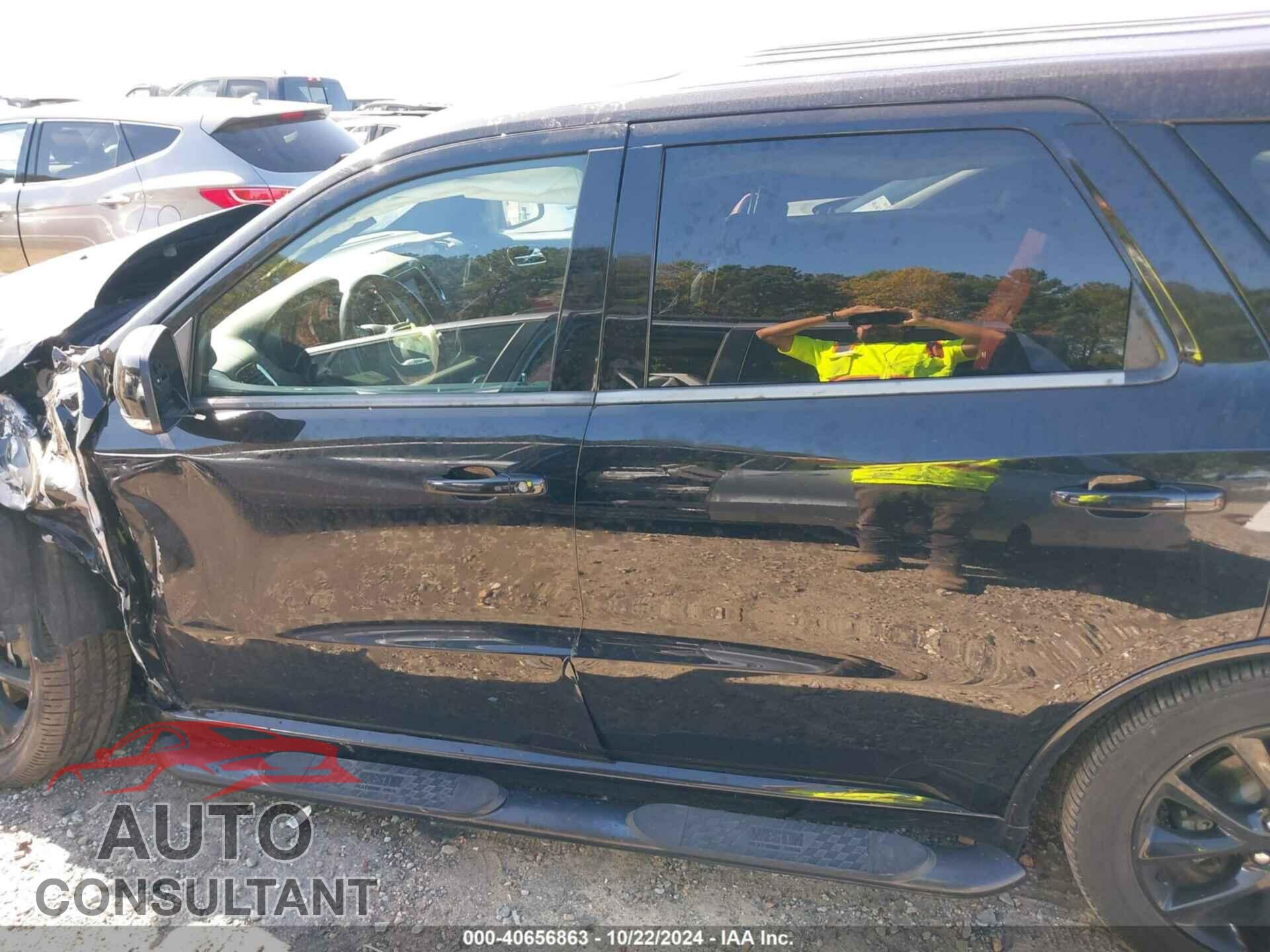 DODGE DURANGO 2018 - 1C4SDJCT0JC175423