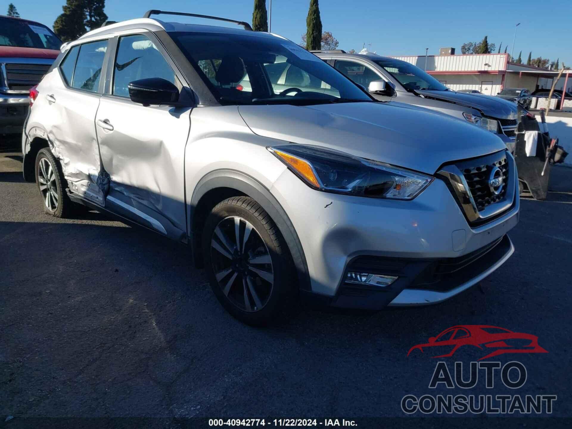 NISSAN KICKS 2019 - 3N1CP5CU9KL493884