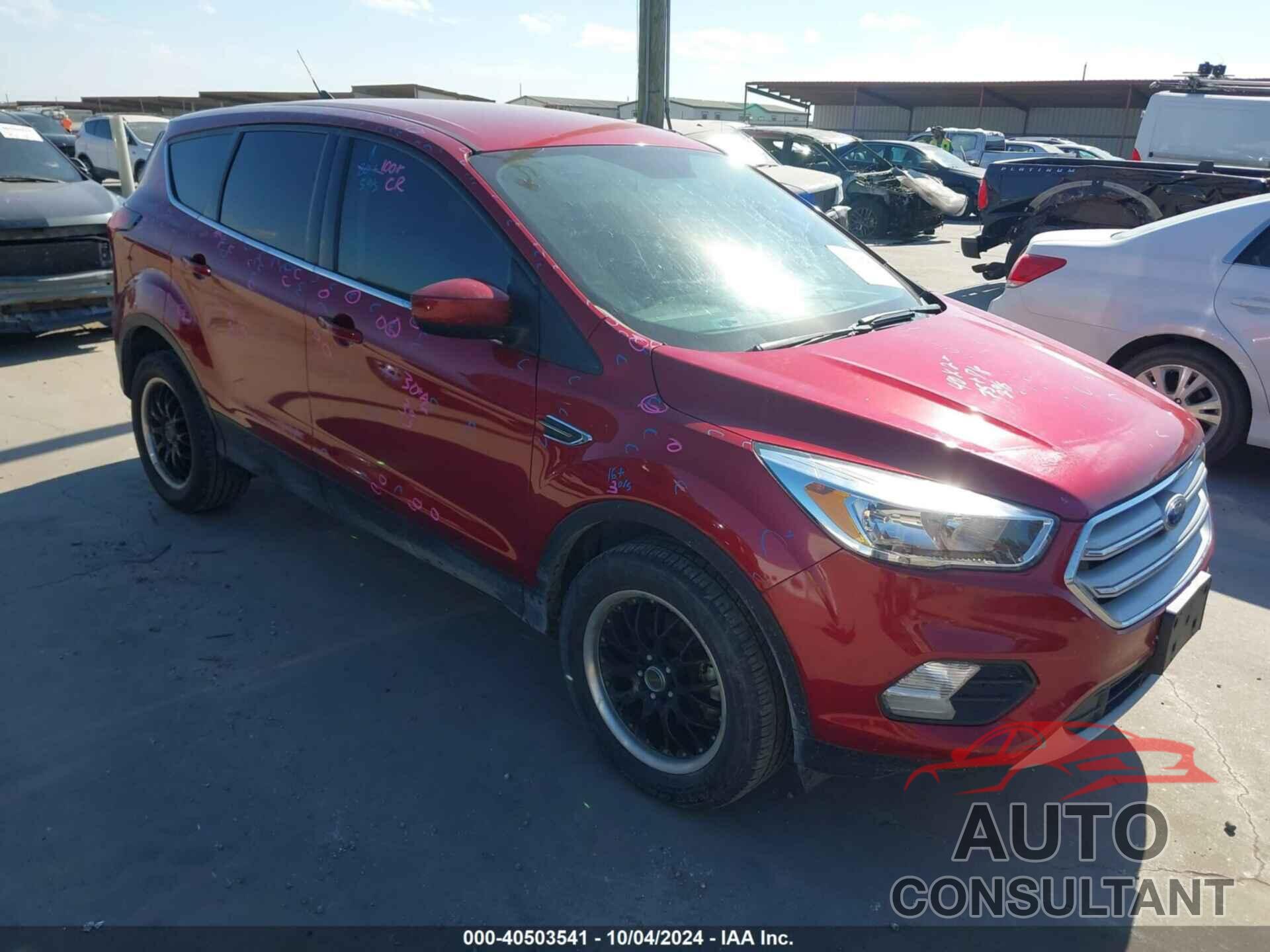 FORD ESCAPE 2019 - 1FMCU0GD9KUA71117