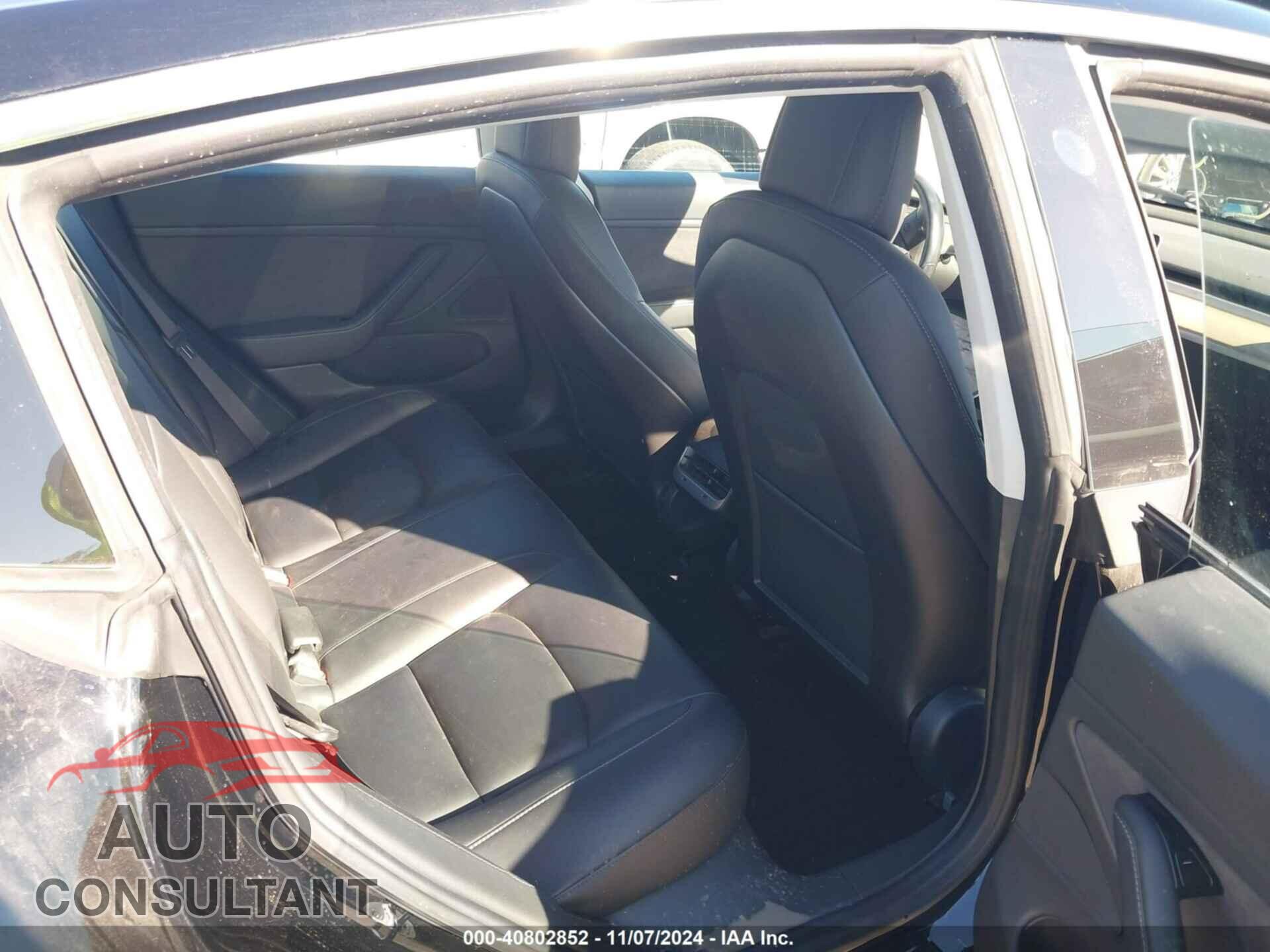 TESLA MODEL 3 2018 - 5YJ3E1EA1JF151745