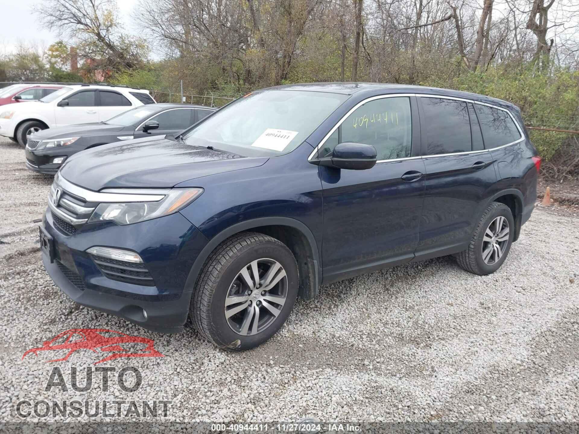 HONDA PILOT 2017 - 5FNYF6H59HB023097