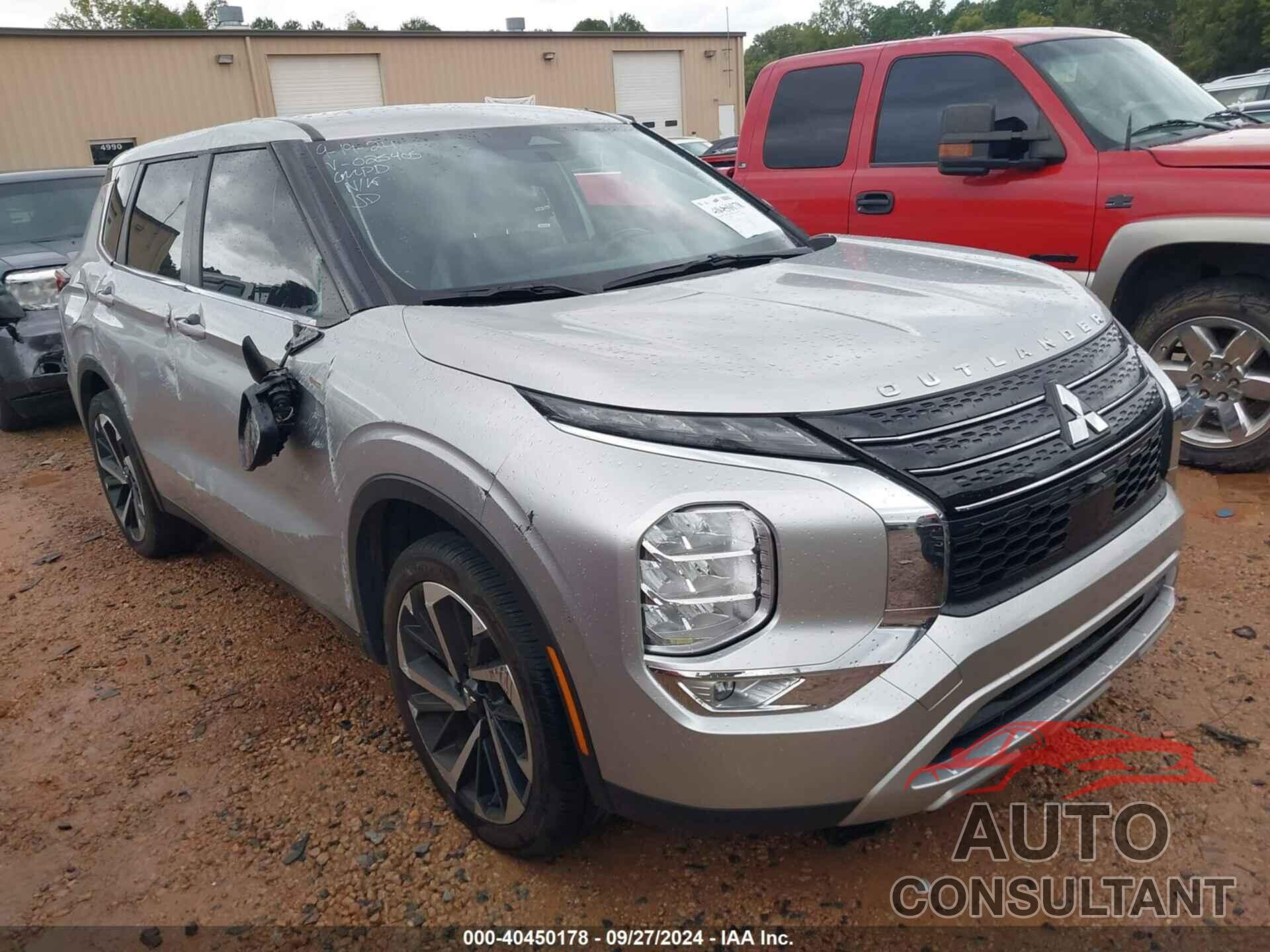 MITSUBISHI OUTLANDER 2023 - JA4J3UA87PZ025405