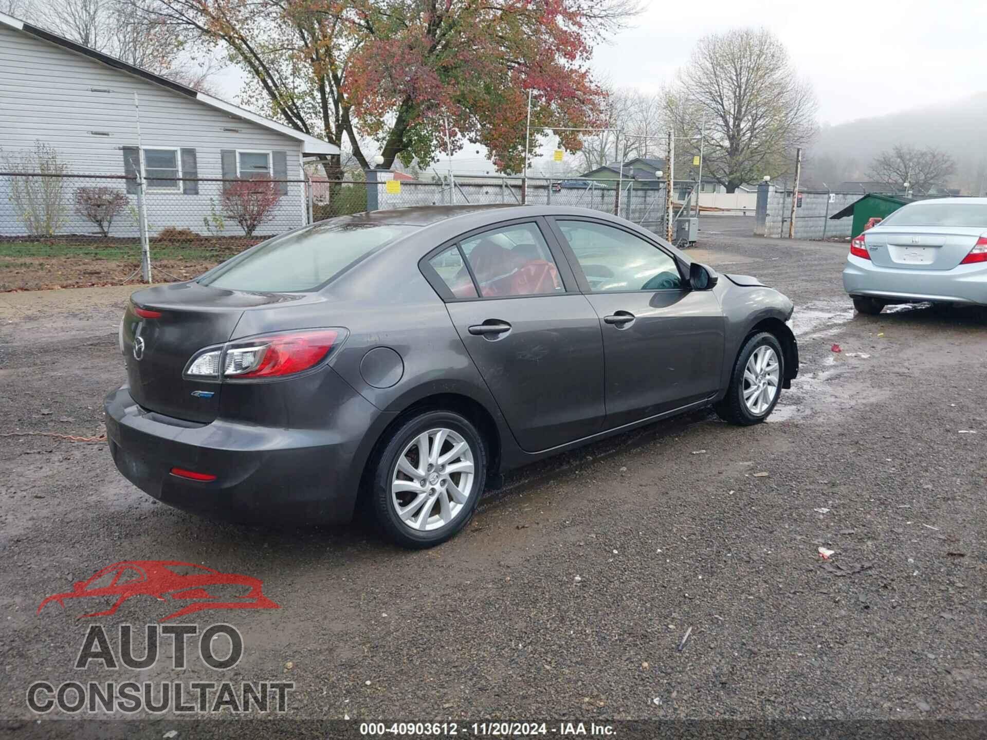 MAZDA MAZDA3 2012 - JM1BL1V76C1620460